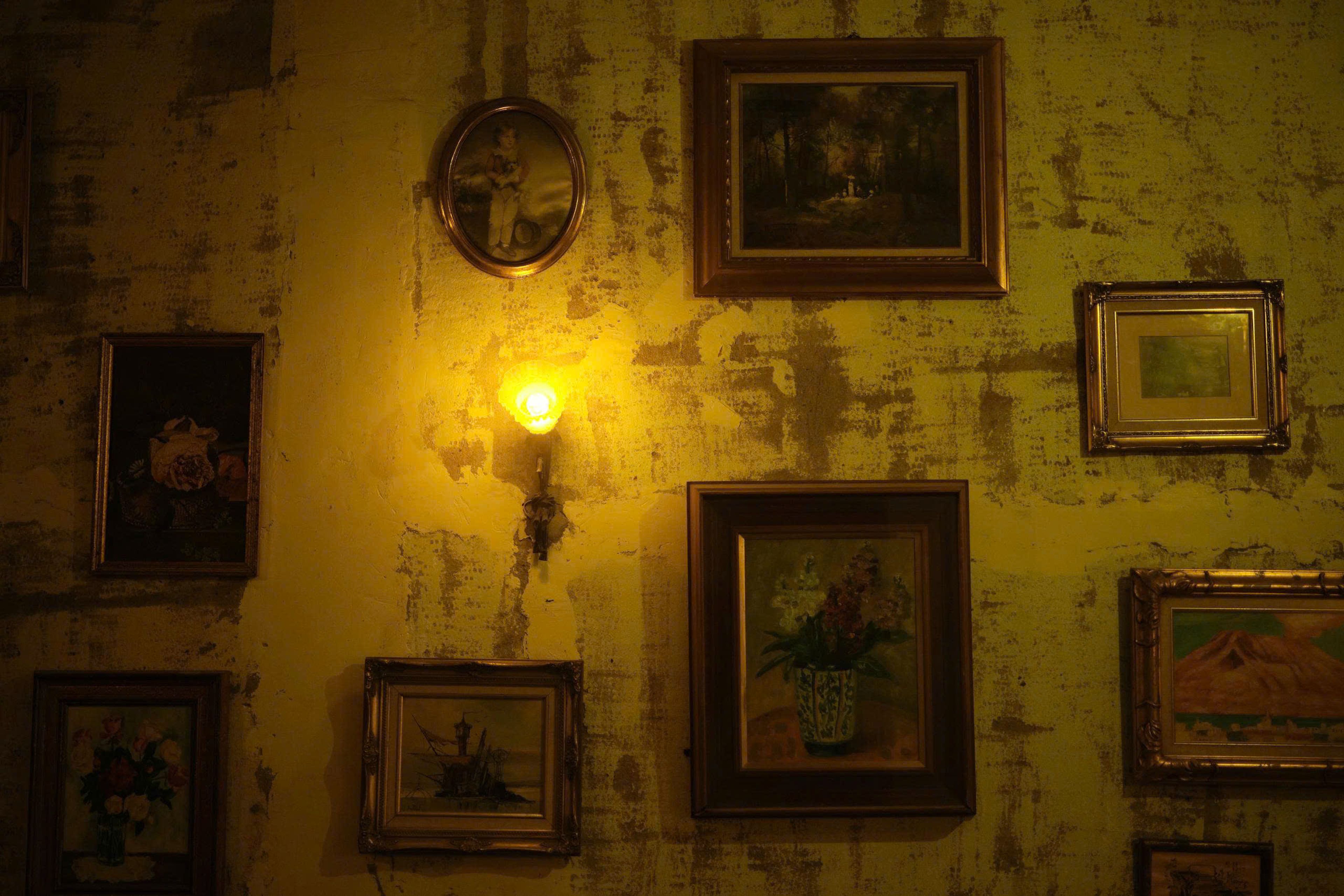 paintings art lulu saigon nightlife