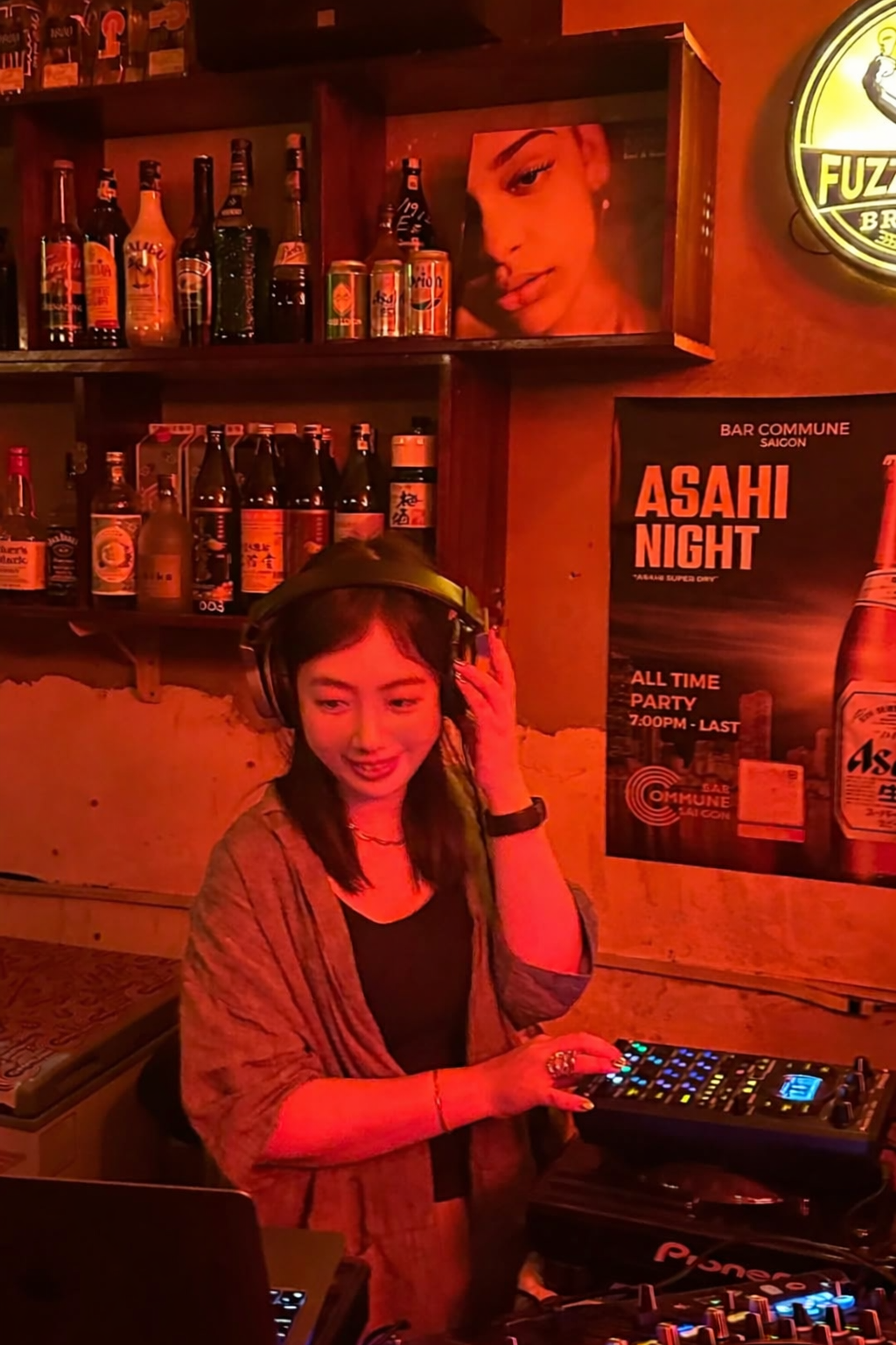 bar beatmaking nightlife saigon 