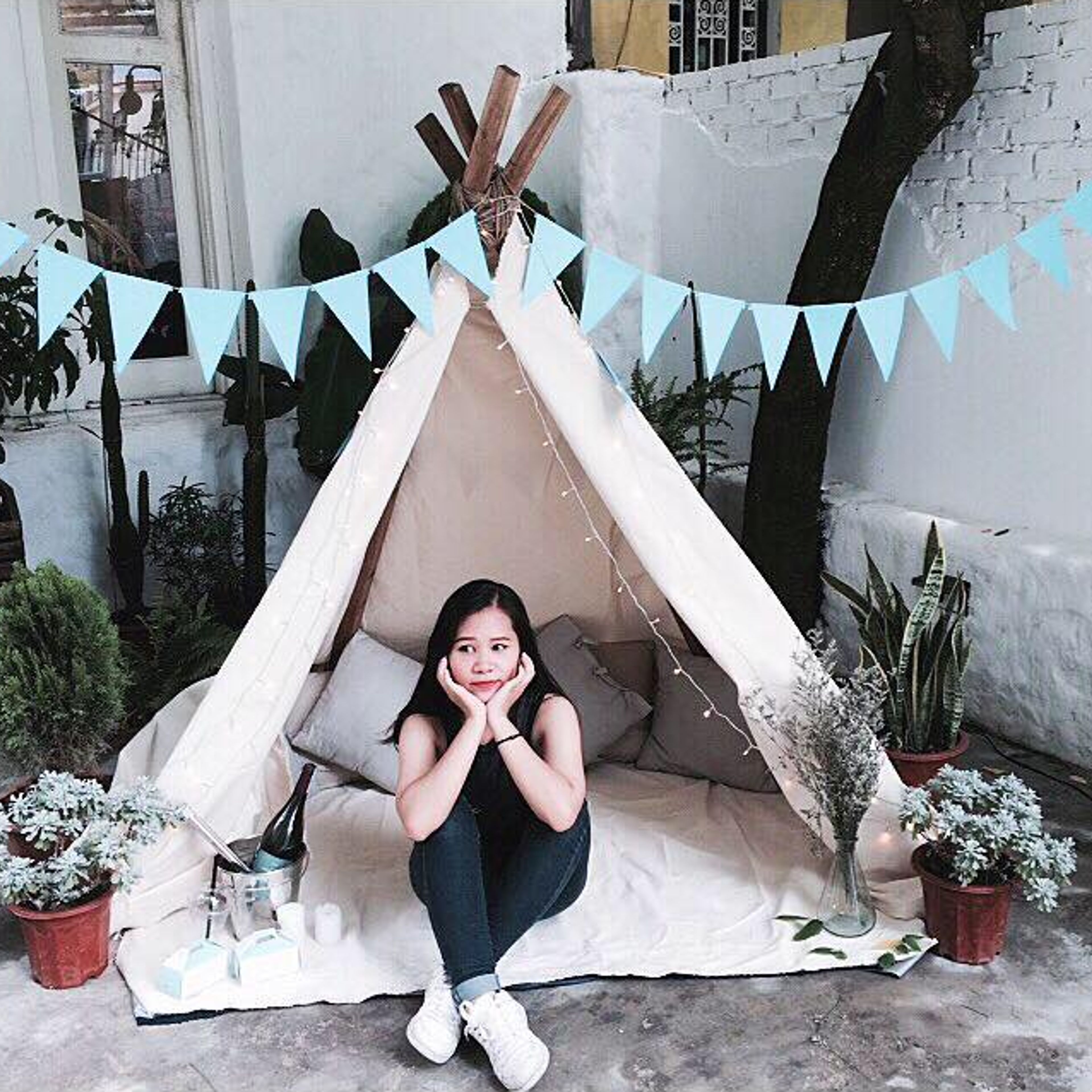 vietnam hcmc girl branding markeeting