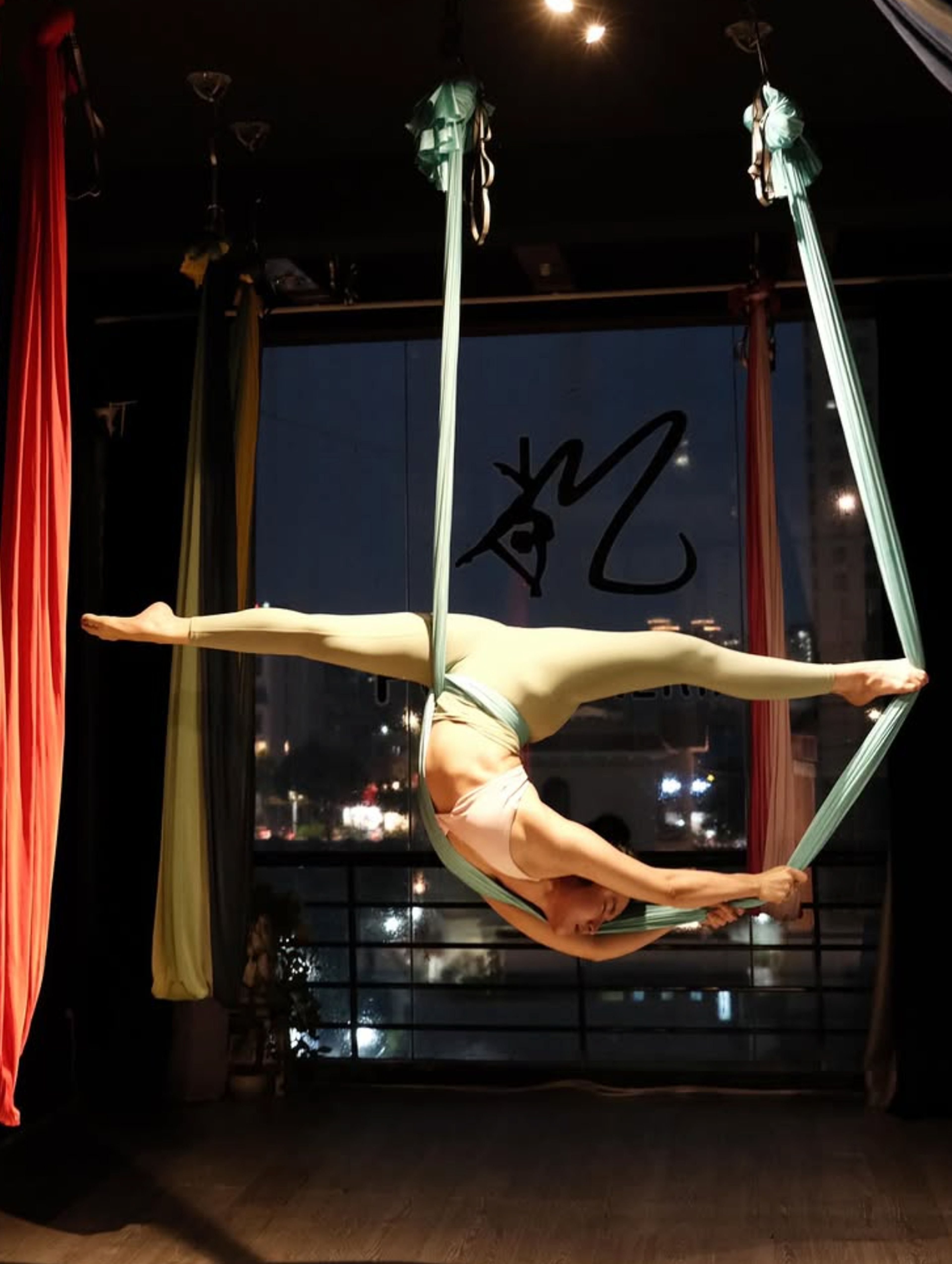 Source: M Pole & Aerial Saigon Instagram