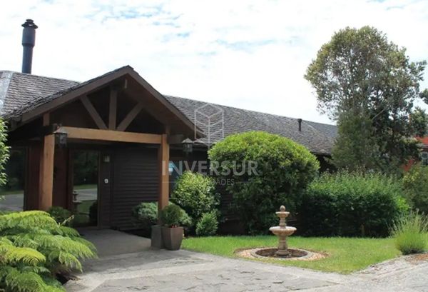 Imagen de Fabulosa y soñada casa en Puerto Varas en exclusivo sector.