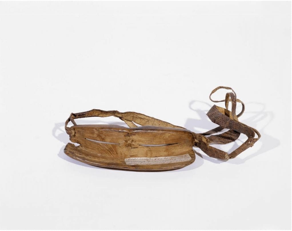 Inuit 'sunglasses' brought back by William Parry in 1823/©Royal Geographical Society (with IBG)