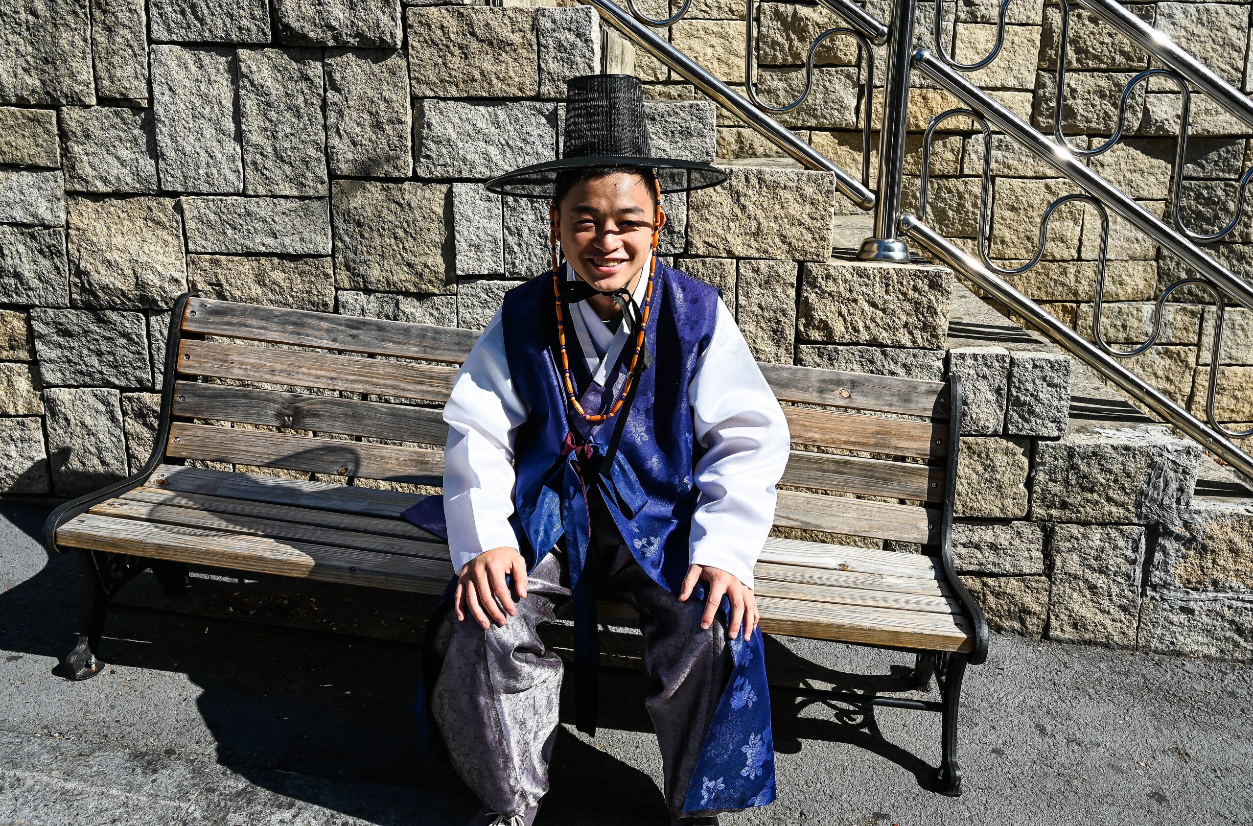 Visitors to Gamcheon sometimes dress in traditional dress, known as hanbok./Shutterstock