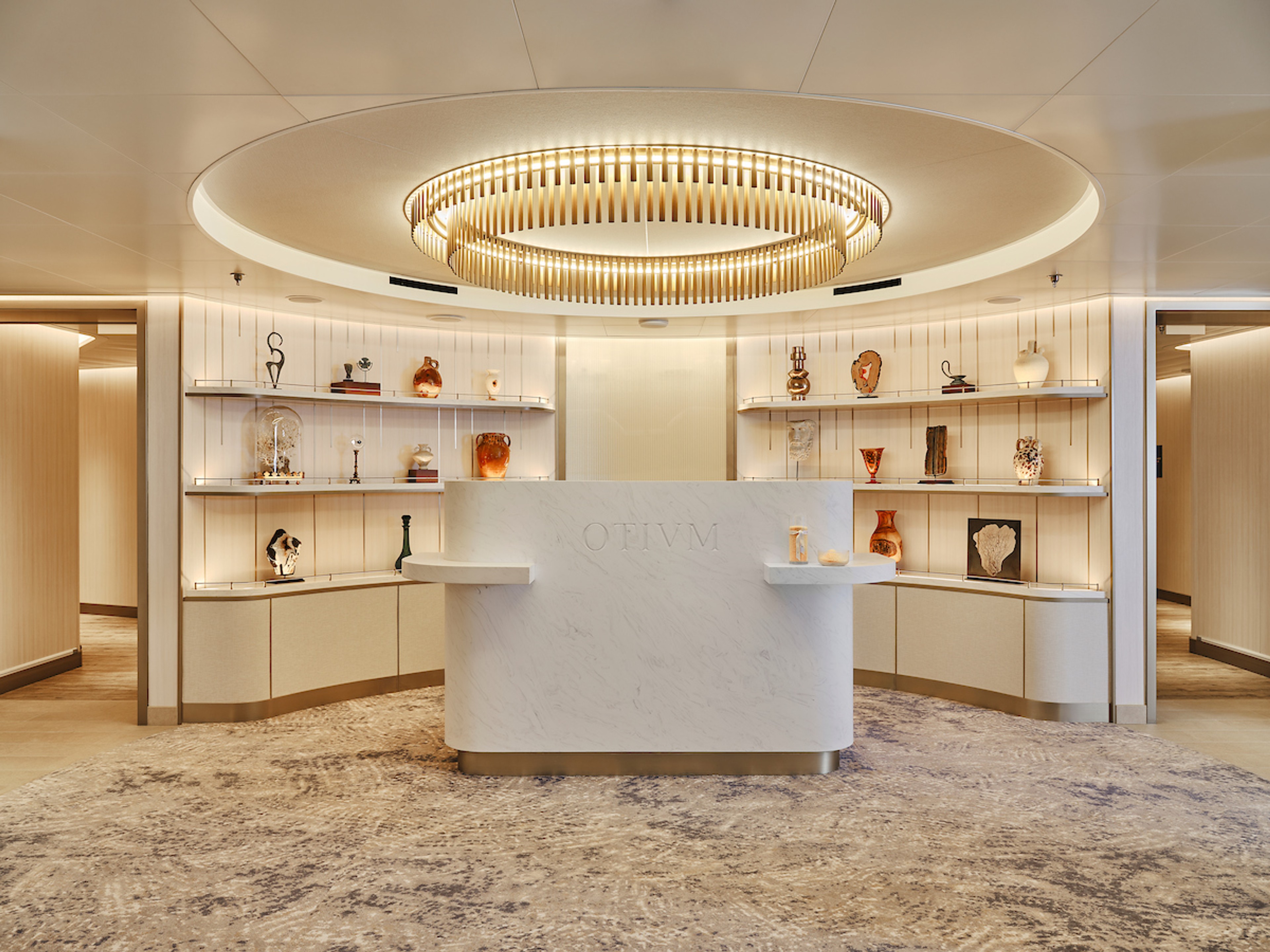 Otium's light color scheme fits in with its emphasis on pampering.