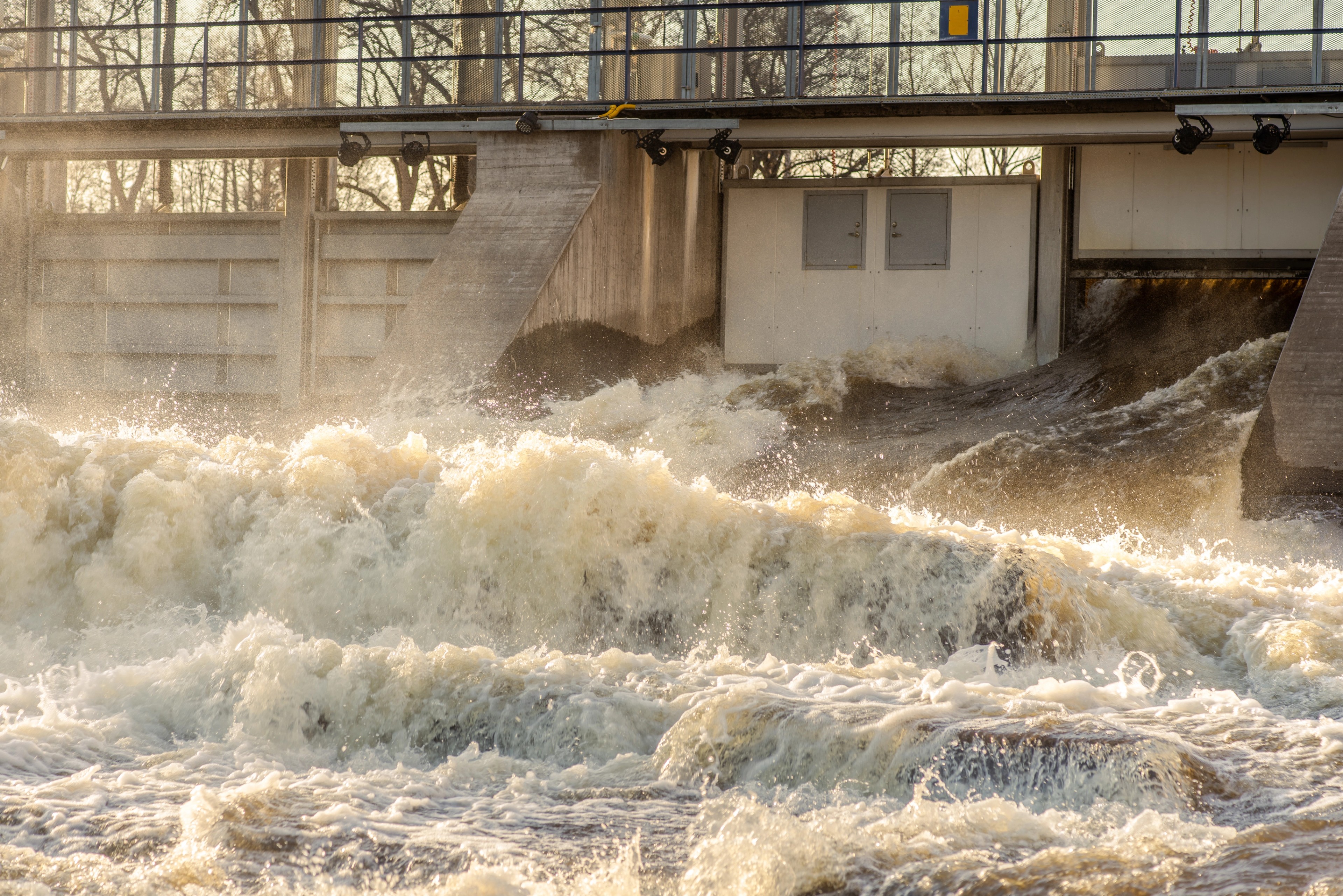 Dam at a hydroelectric power plant in Sweden, huge producer of such energy./Getty Images