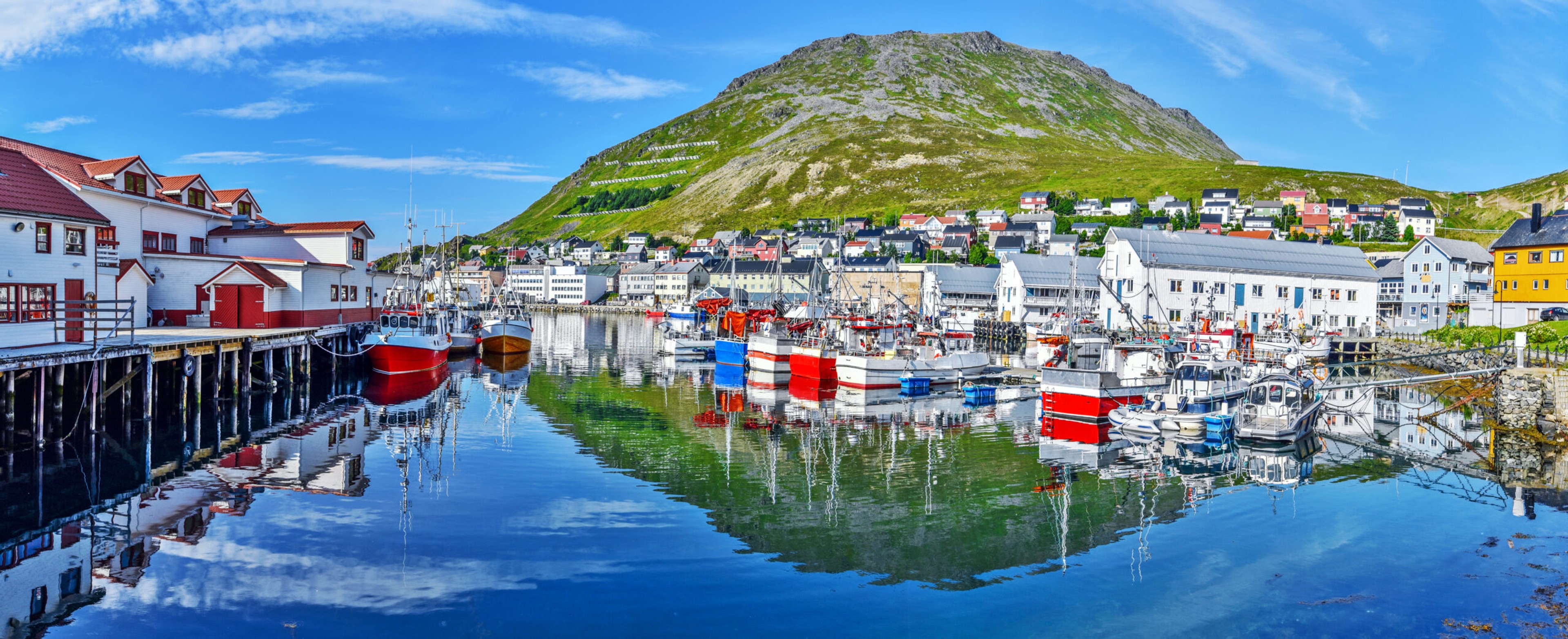 Honningsvag, Norway, welcomes cruise ships./Shuterstock