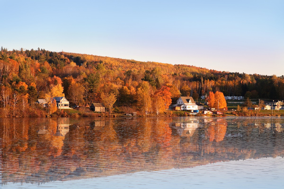 The enchanting fall foliage of New England and Canada has always been one of the region's main draws/Shutterstock
