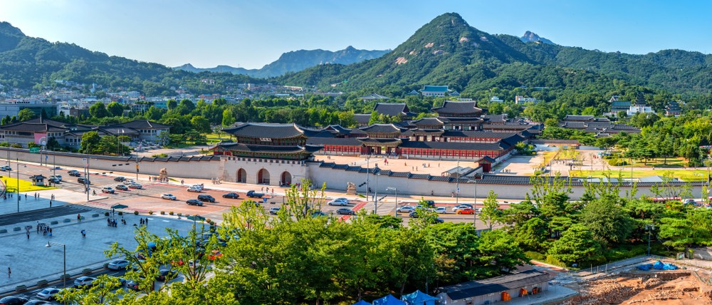 Gyeongbokgung Palace/Shutterstock