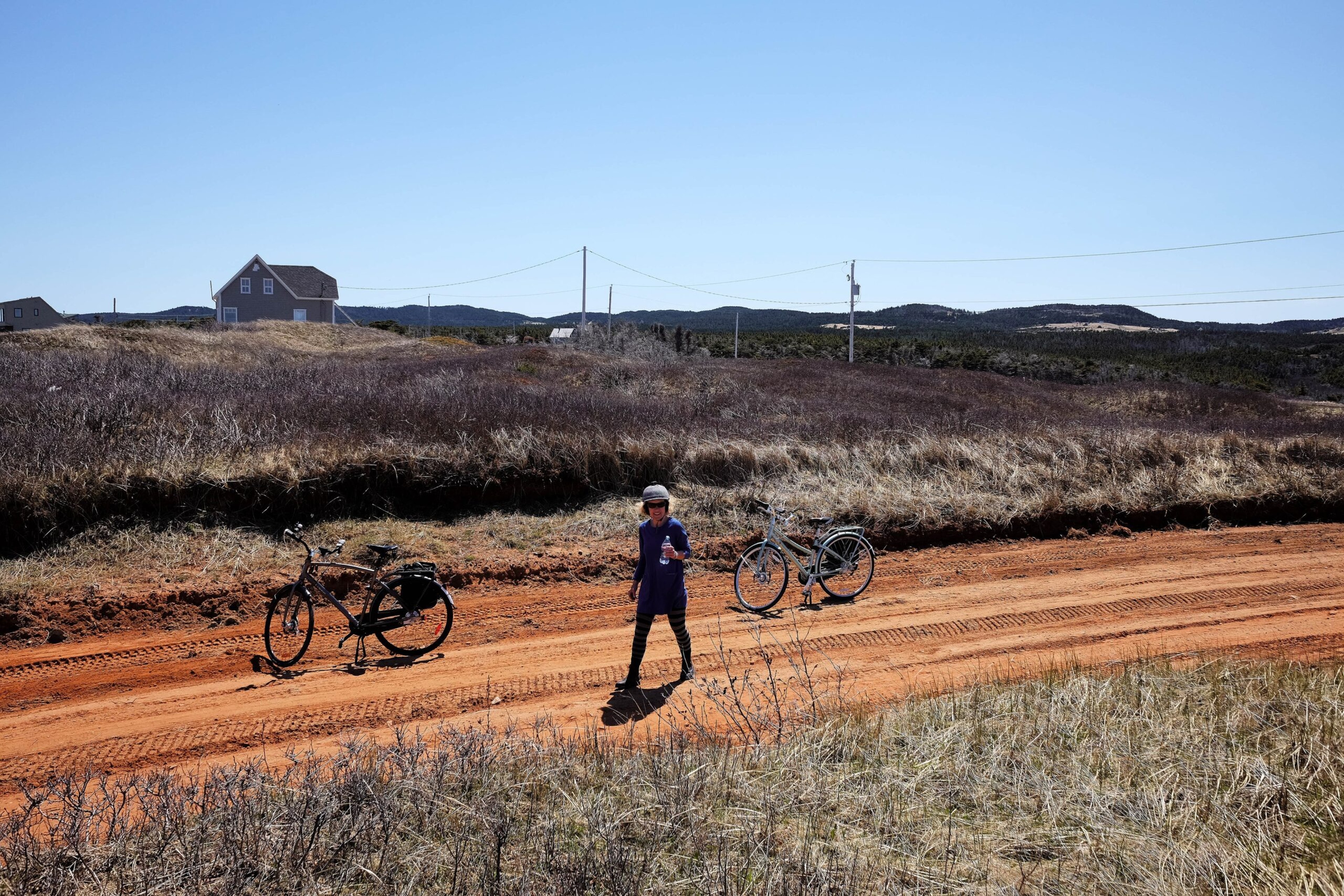 Biking gives you a closeup view of the islands, but beware the wind./Photo John Loach/Wikimedia Commons