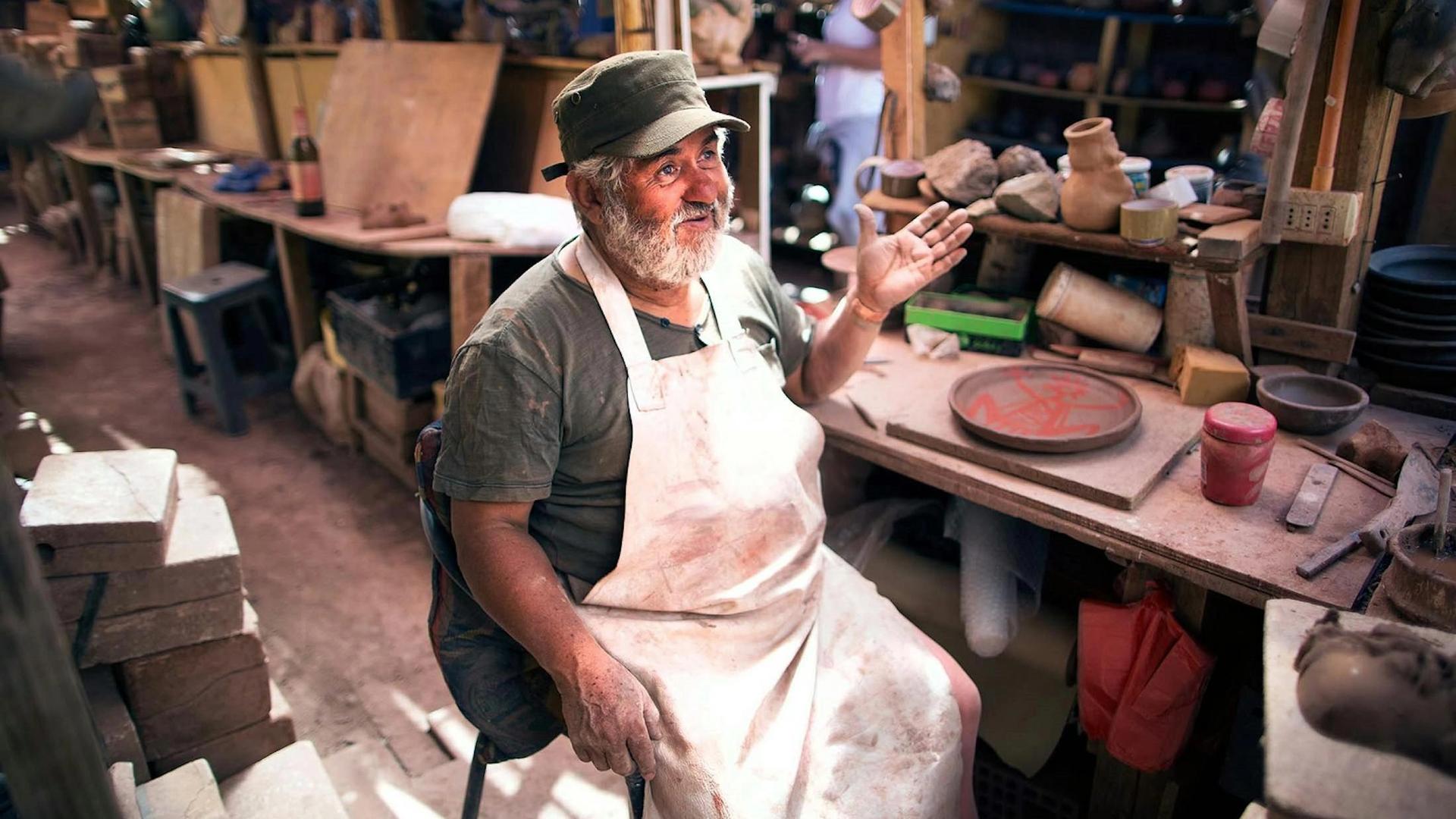 4 Tips for Buying Zero-Waste Handmade Crafts and Souvenirs During Your Trip