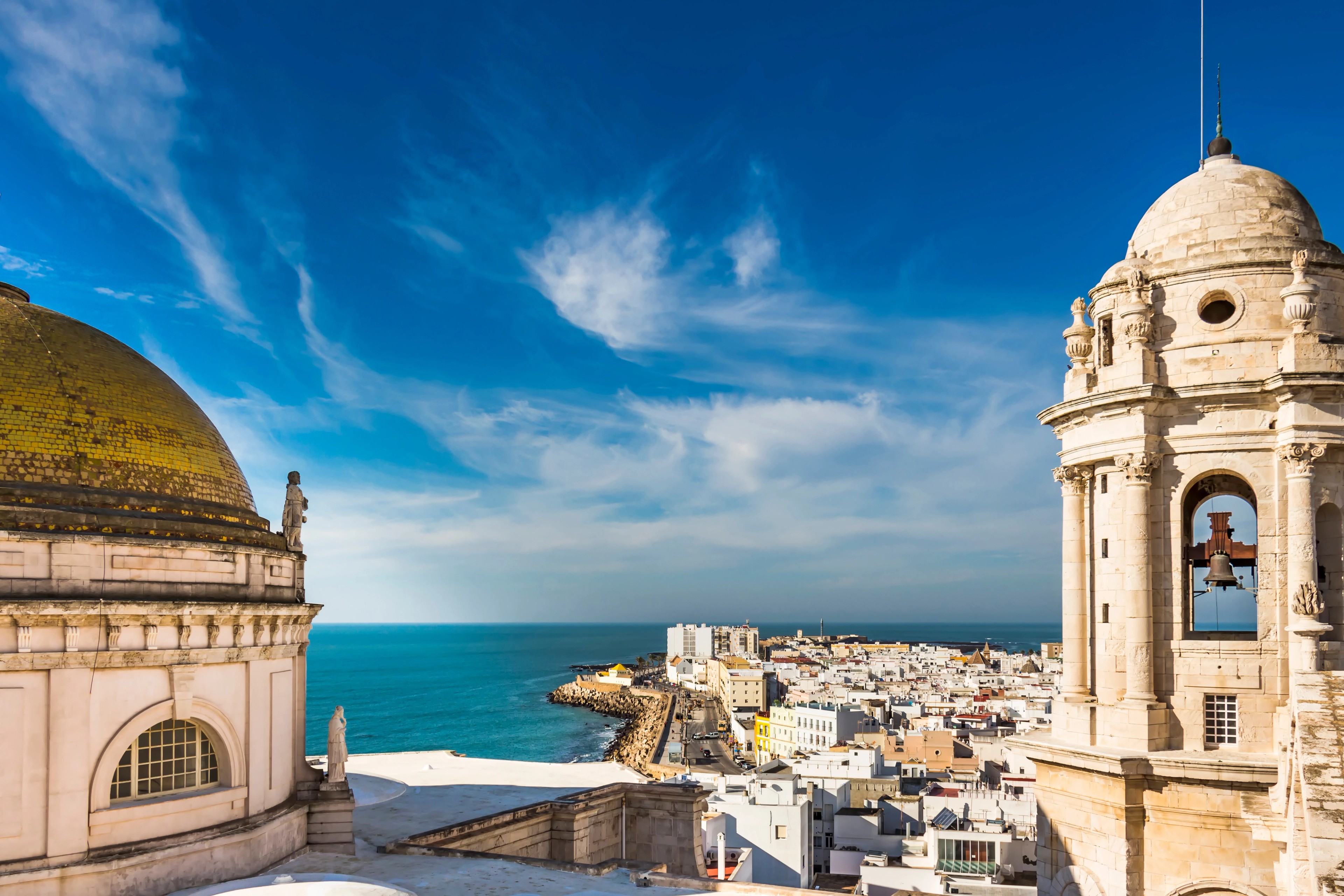 Spain's Cádiz./Shutterstock