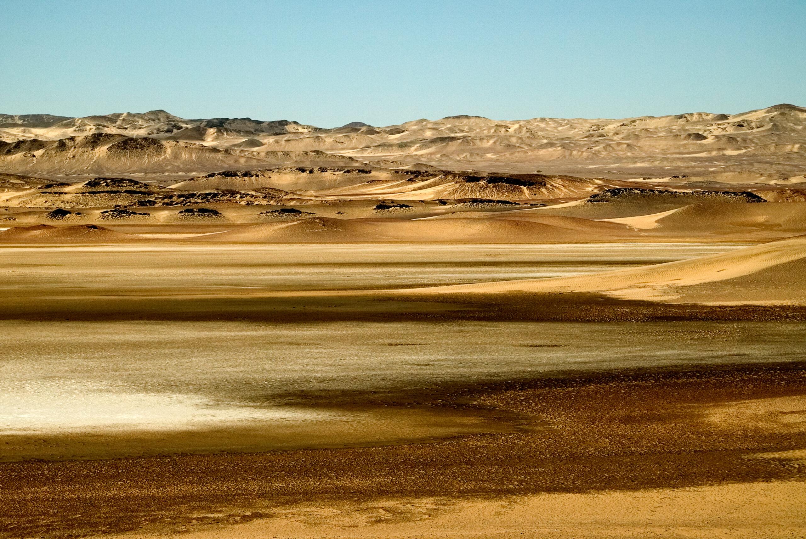 Landscape of the Skeleton Coast/Getty Images