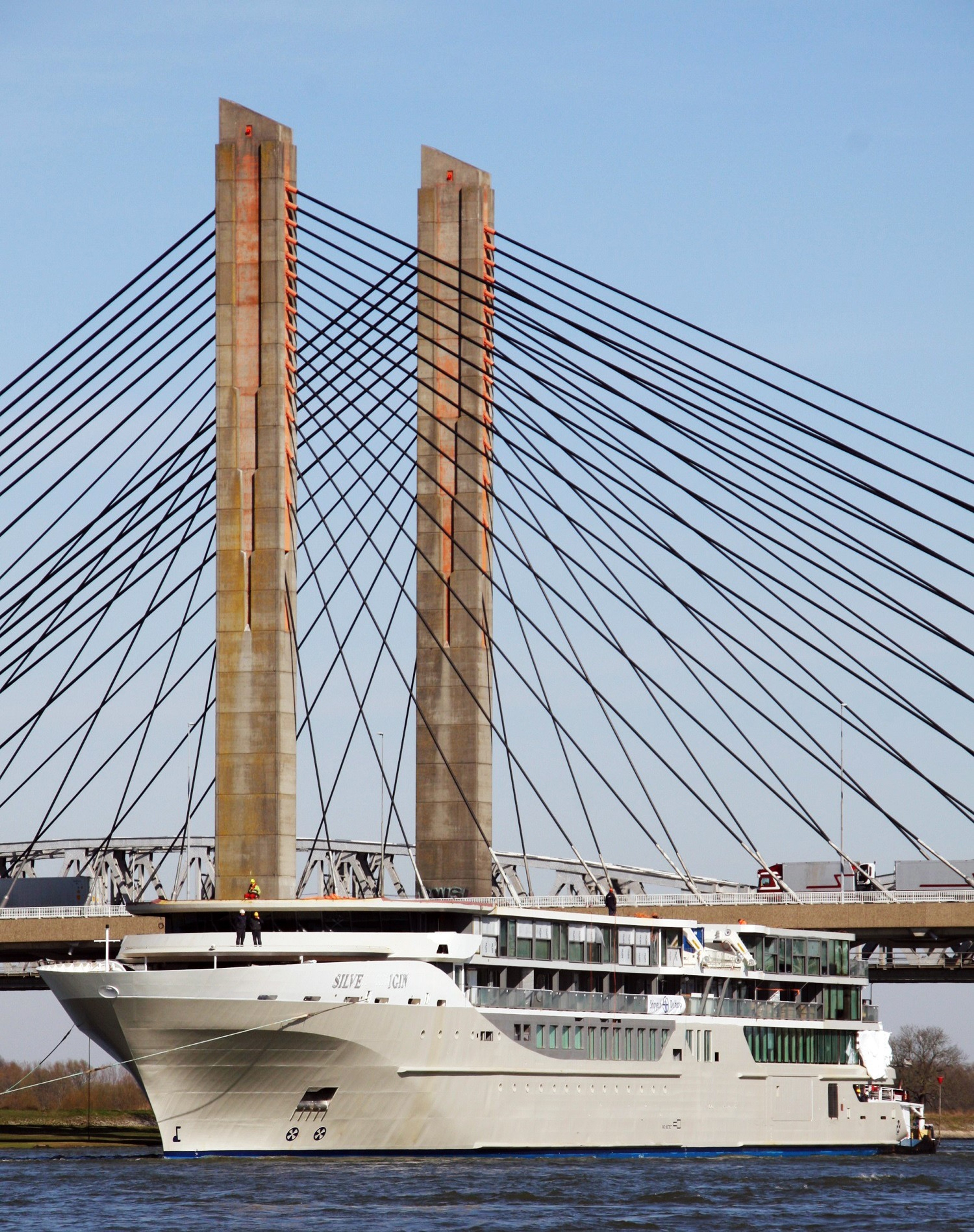 Silver Origin passes beneath a bridge on the Waal River/De Hoop Shipyard