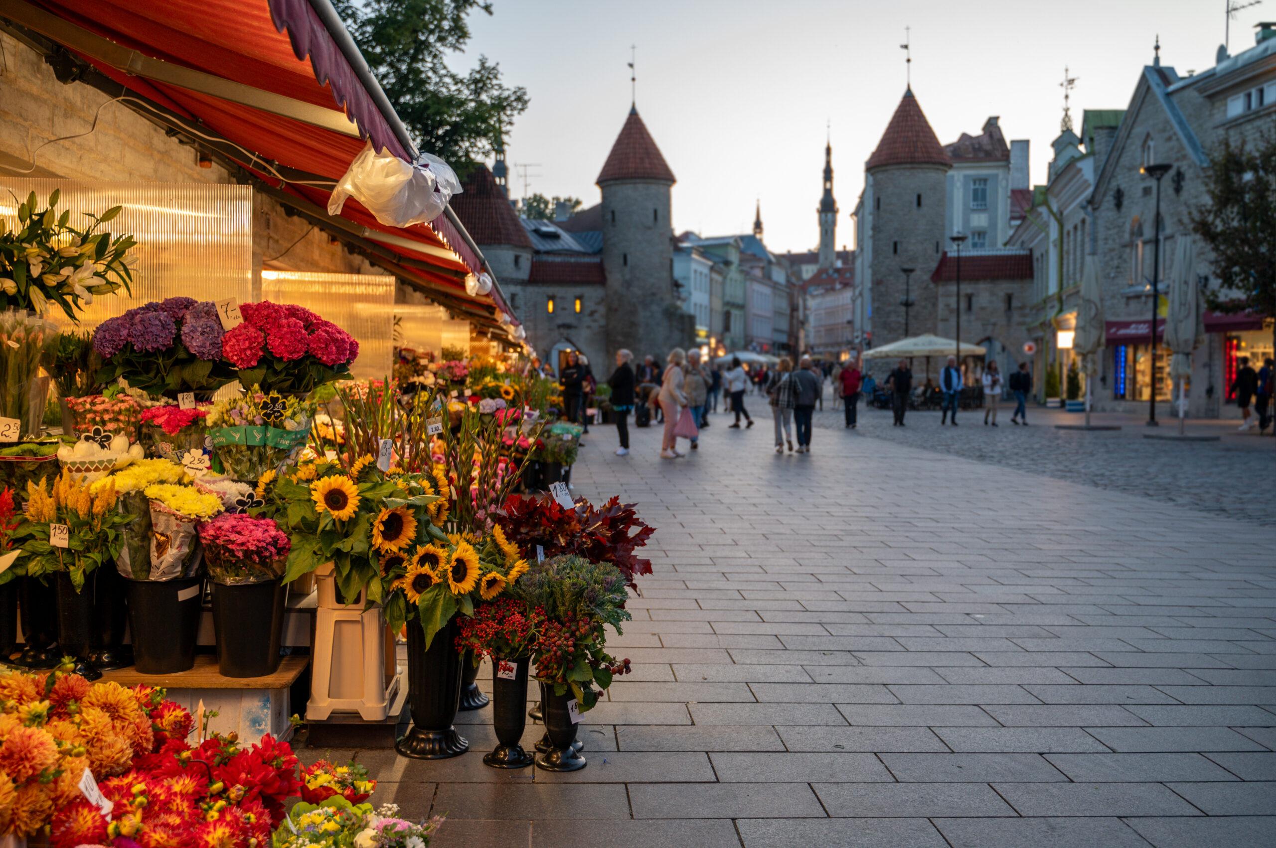 Flowers market in Estonia's old town Tallinn on a summer evening/Getty images