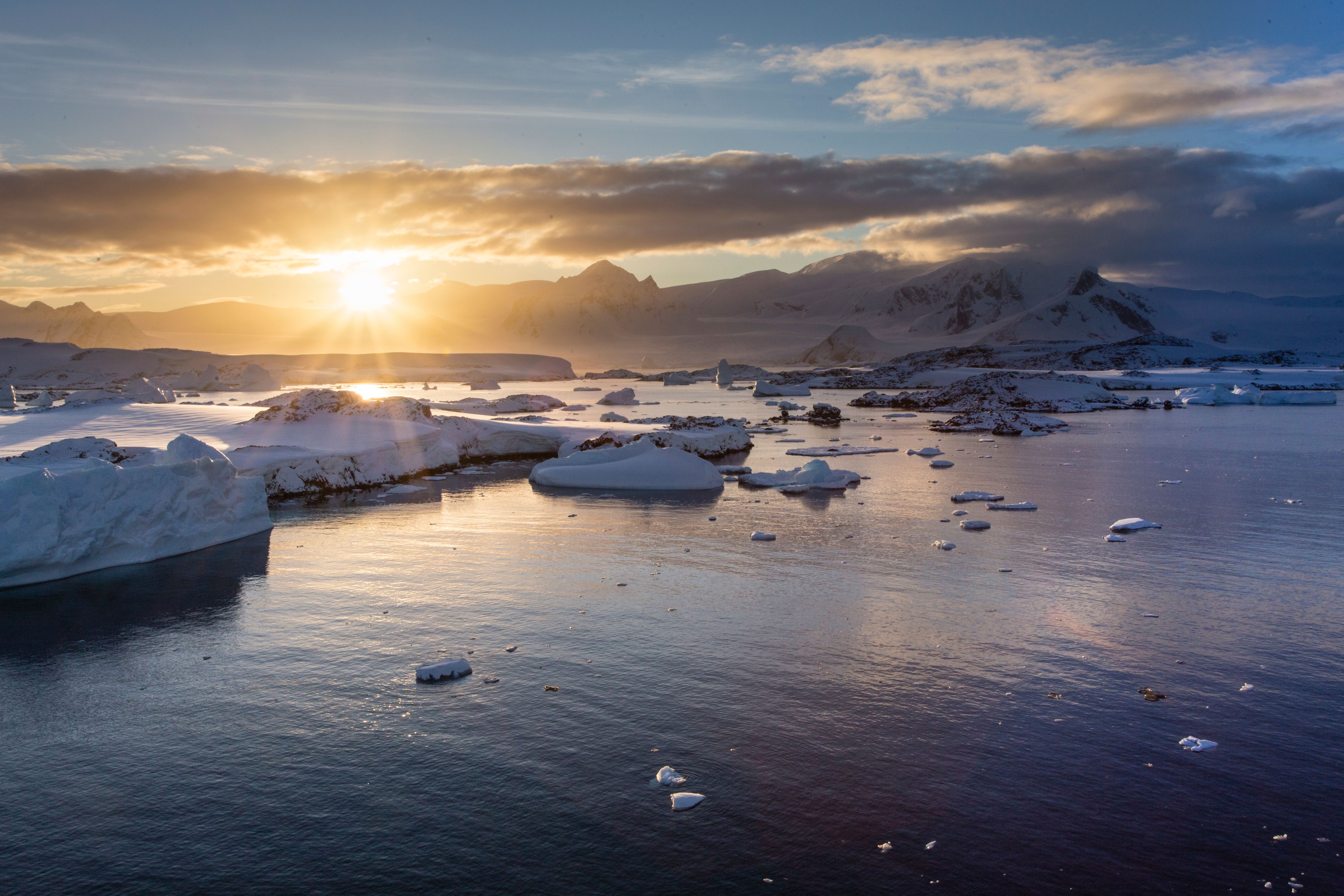 A New Day Dawns: Silversea Crafts a Seamless Antarctica Fly Cruise with New Enhancements