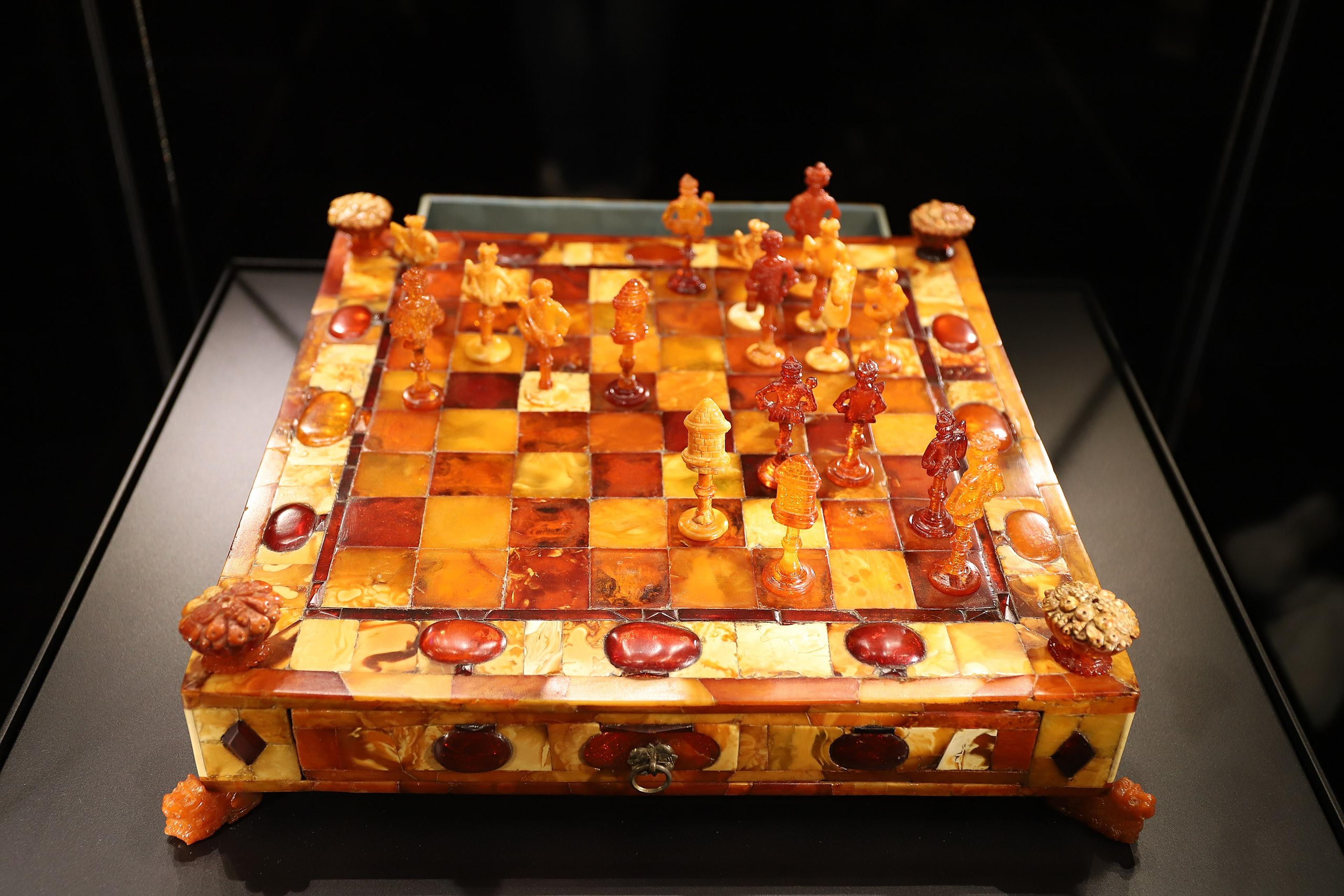 A chessboard in amber at the Museum of Amber in Gdansk/Wikimedia Commons photo by Krzysztof Szeląg
