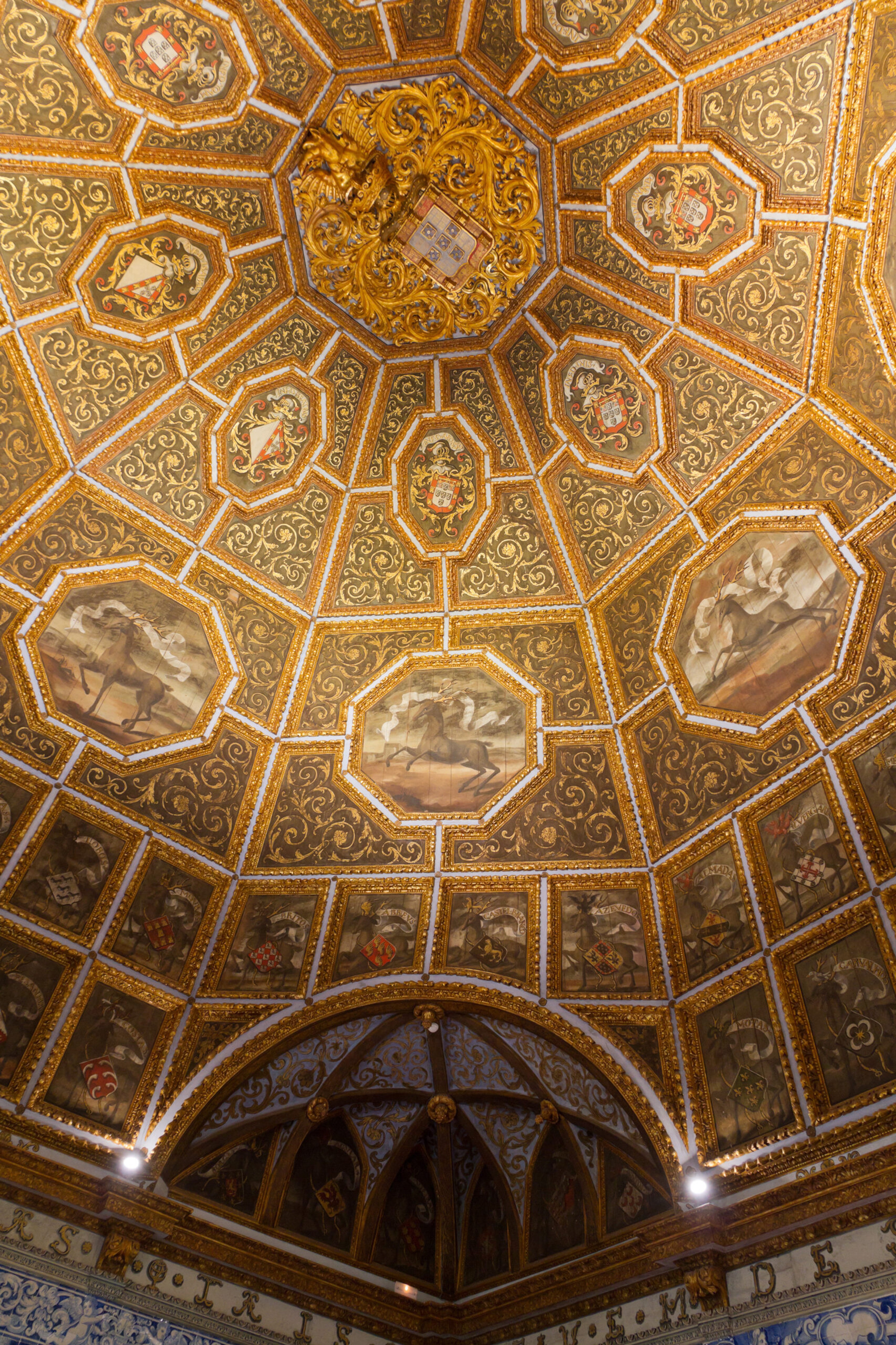 Knights hall in Palacio Nacional in Sintra, Portugal./Shutterstock