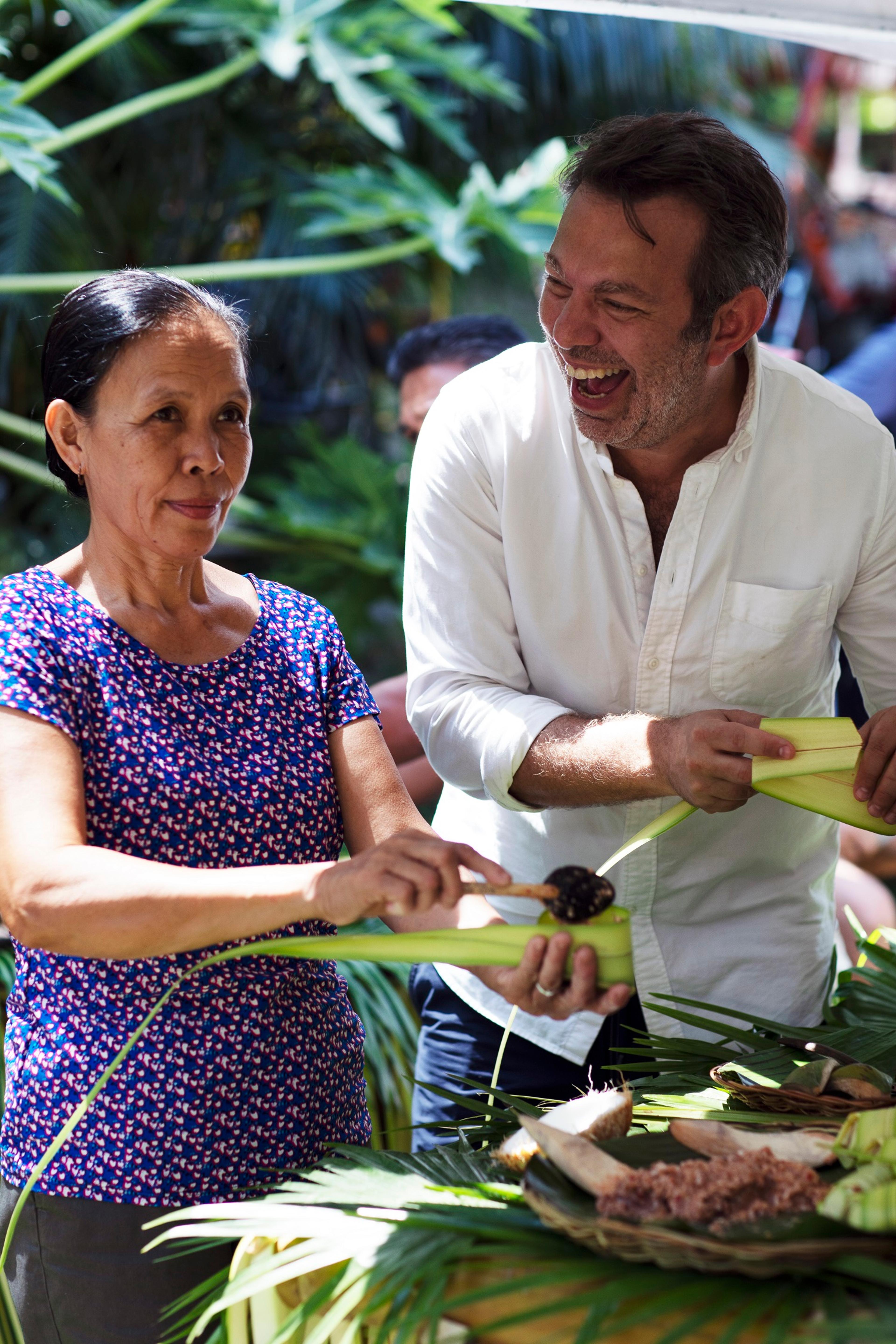 Adam Sachs, Director of S.A.L.T., participates in a culinary experience on Romblon Island in the Philippines./Lucia Griggi