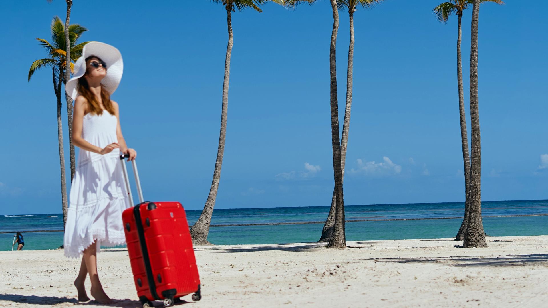 Silversea’s Ultimate Packing Guide: French Polynesia and Pacific