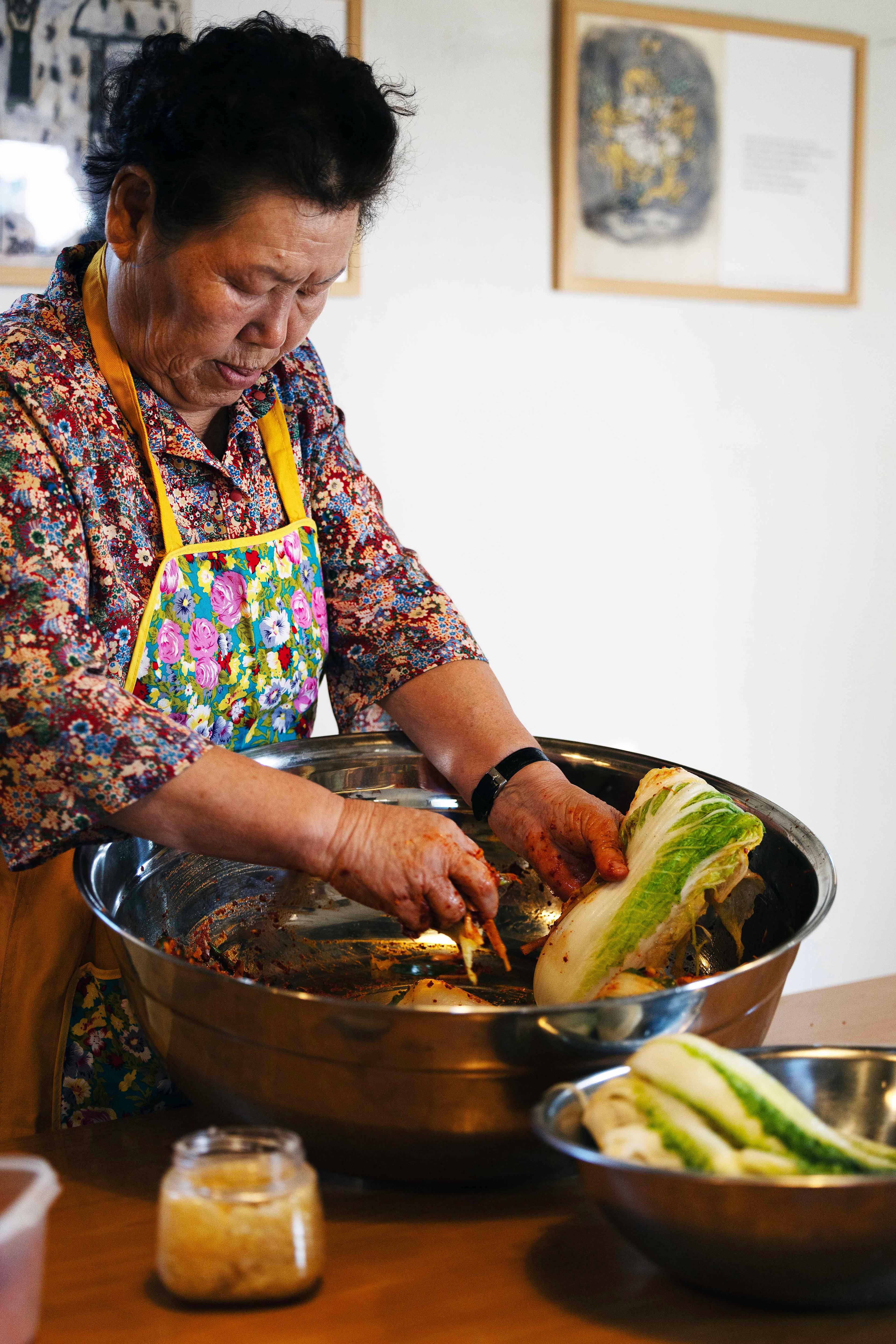 Making kimchi in Korea's Sokcho. Photo by Lucia Griggi.