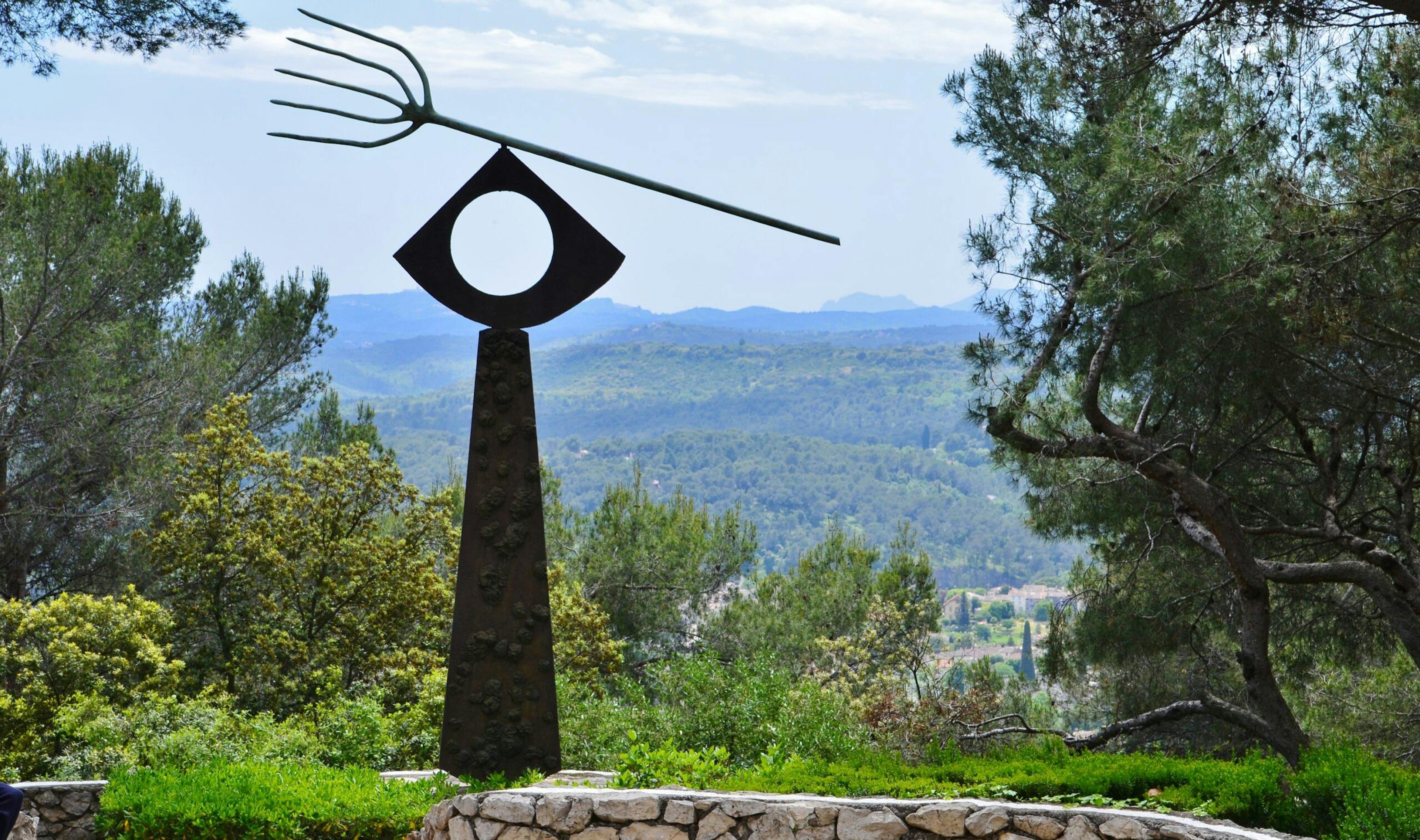 "La Fourche," or "The Fork,' sculpture by Joan Miró. It is part of the sculpture garden on the grounds of the Fondation Maeght./Photo courtesy of Fondation Maeght through Wikimedia Commons
