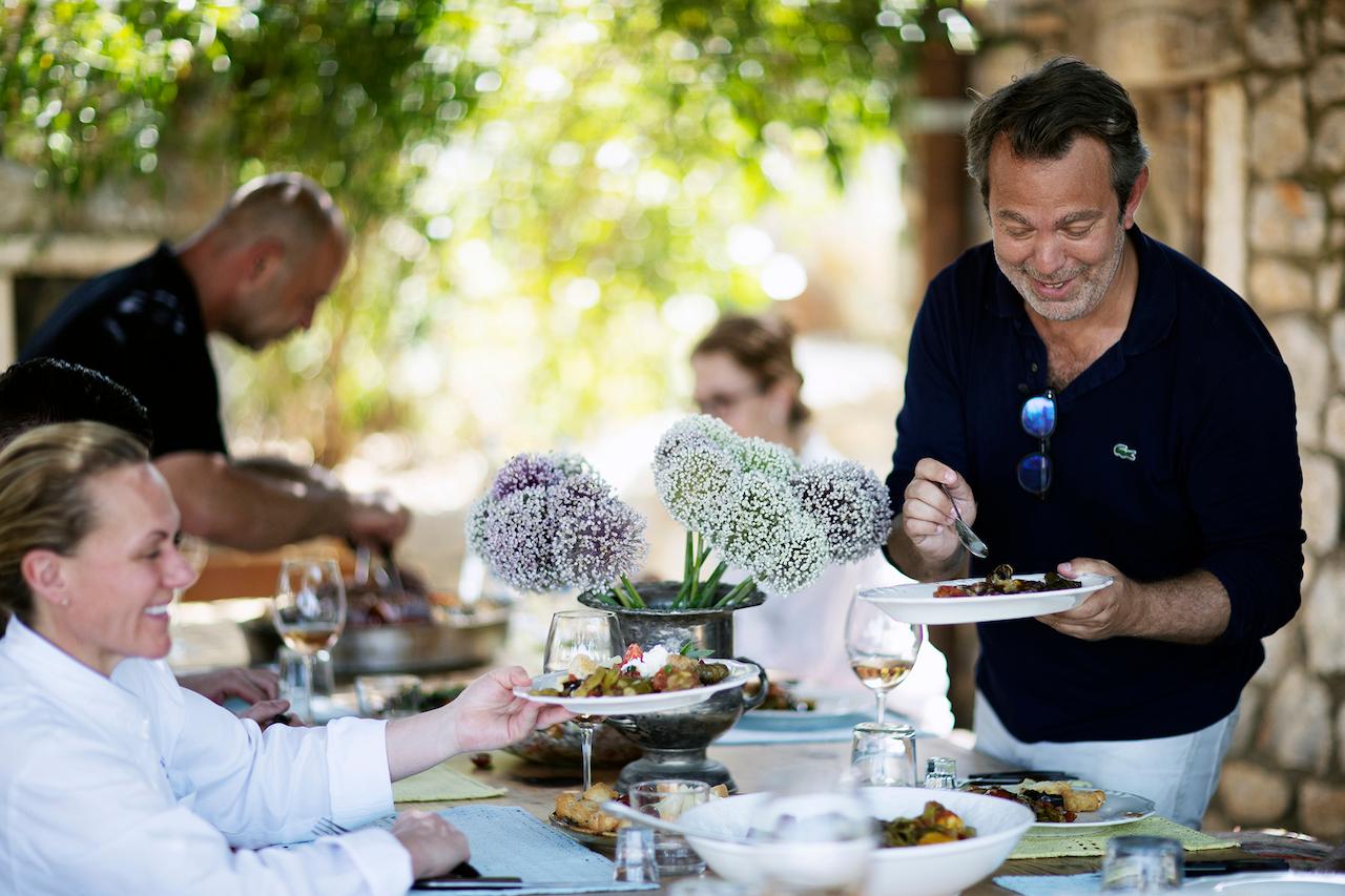 Enjoying a Cretan feast in Peskesi Farm/Photo by Lucia Griggi/Silversea