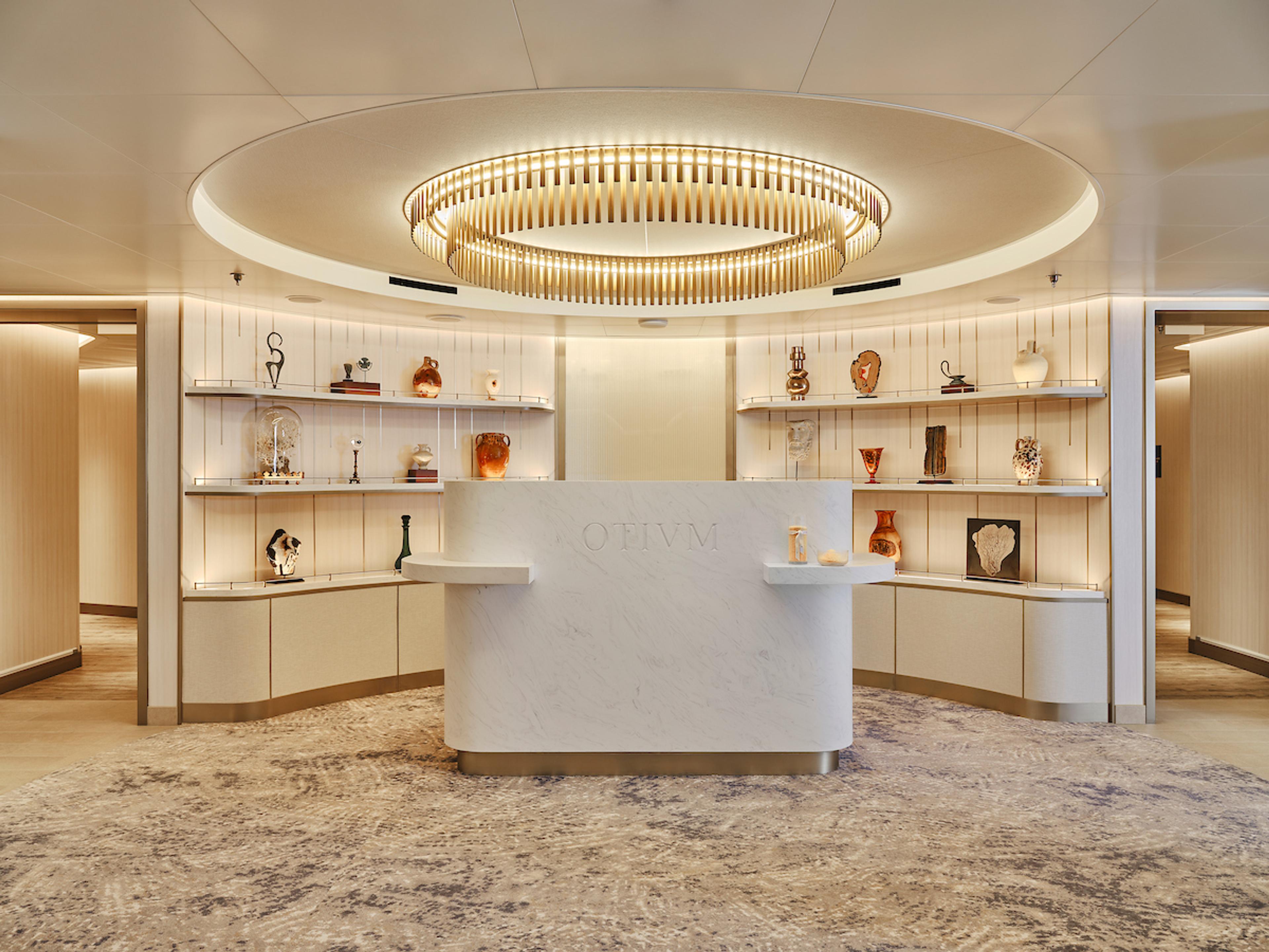 Otium's light color scheme fits in with its emphasis on pampering.