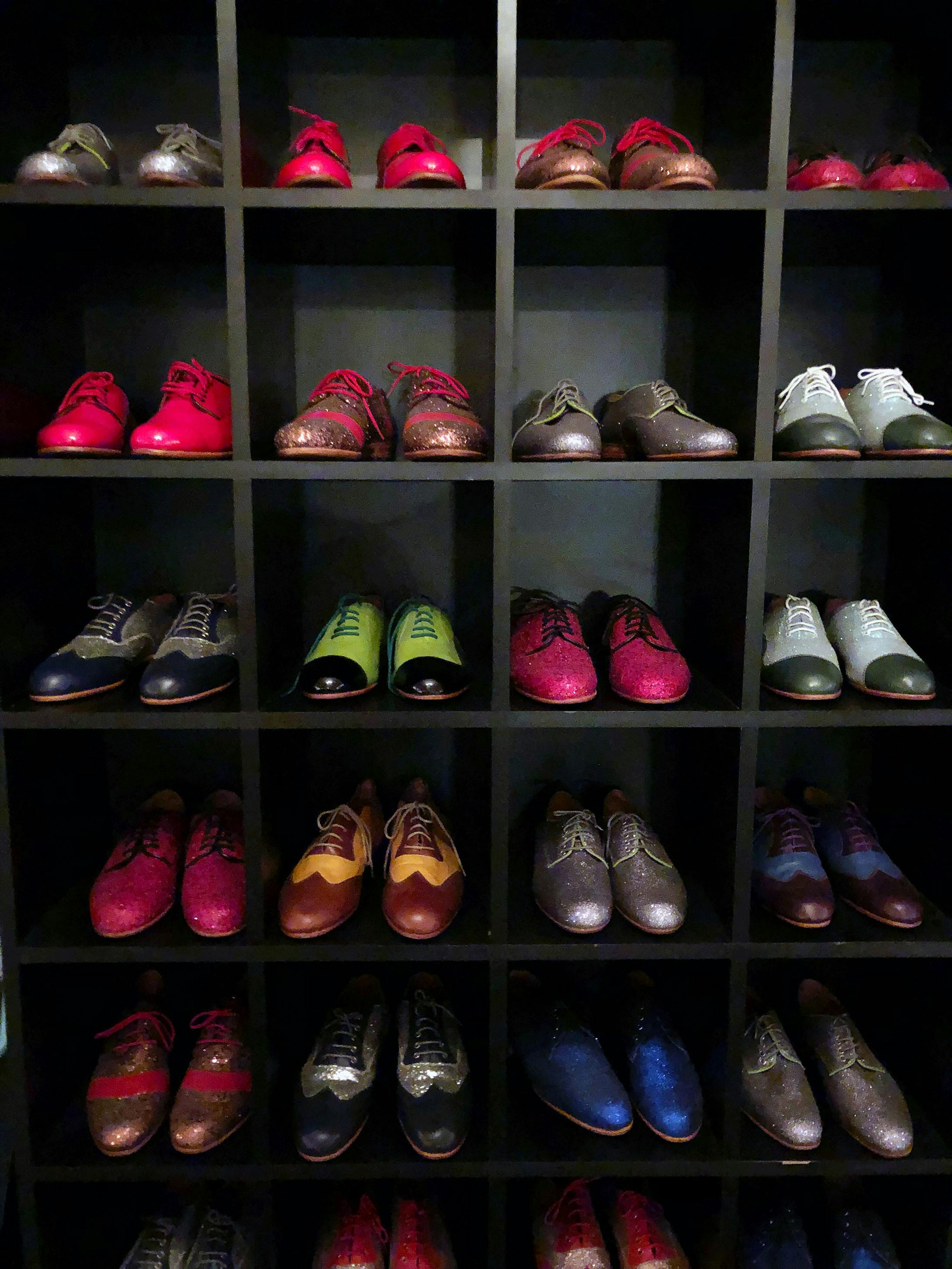 You'll need the right shoes if you want to learn to dance tango!