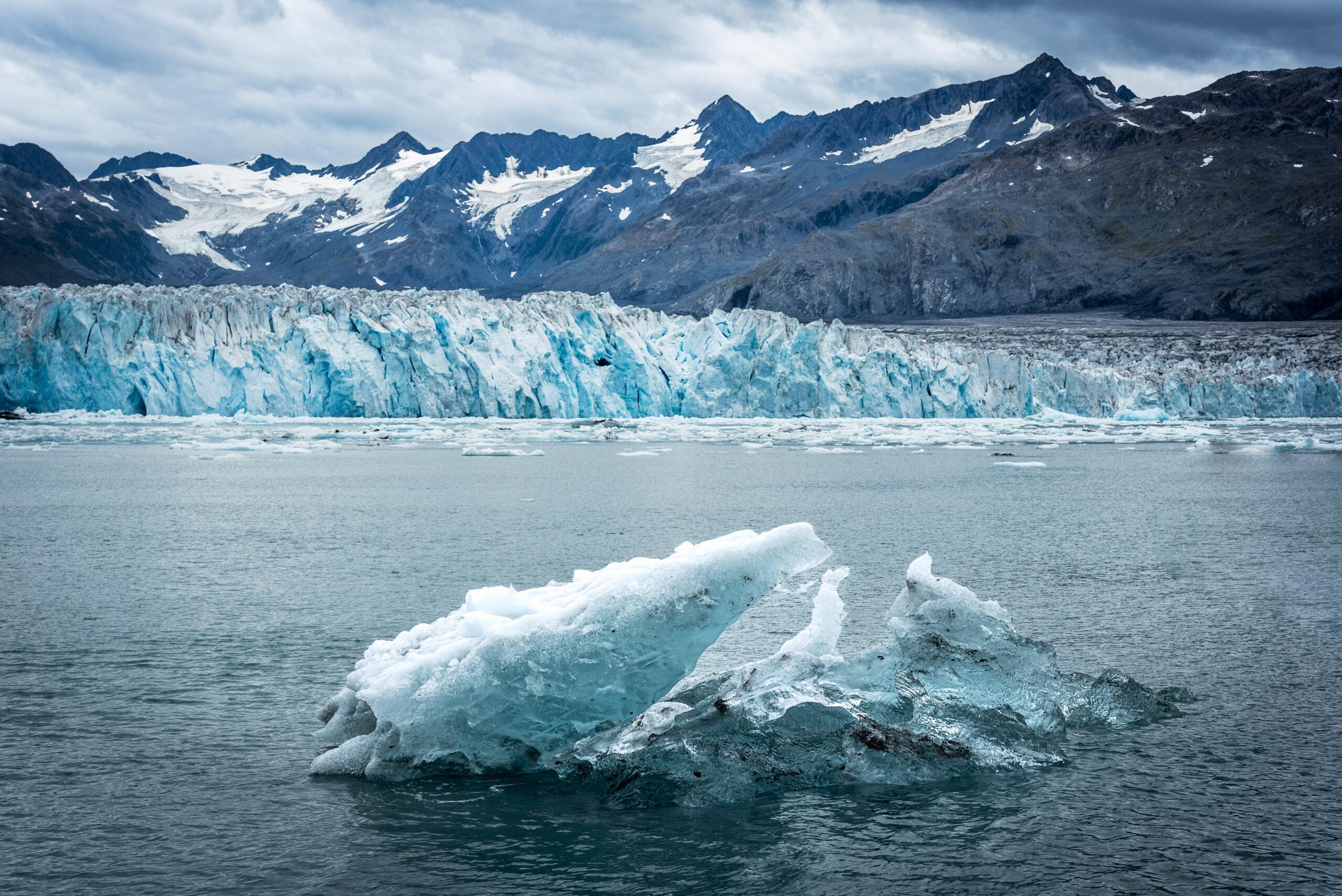 Columbia Glacier in Prince William Sound near Valdez, Alaska/Getty Images