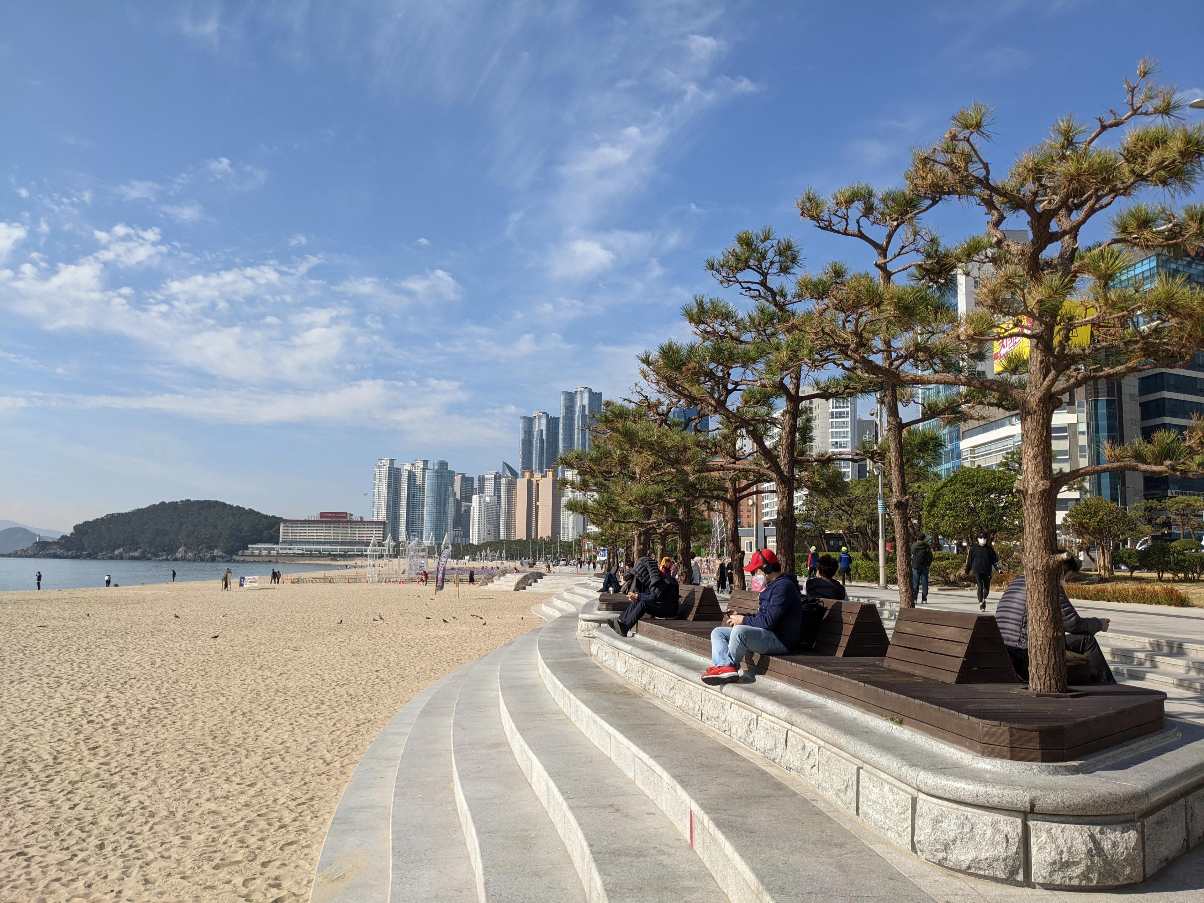 Haeundae Beach Busan./Andrew Evans