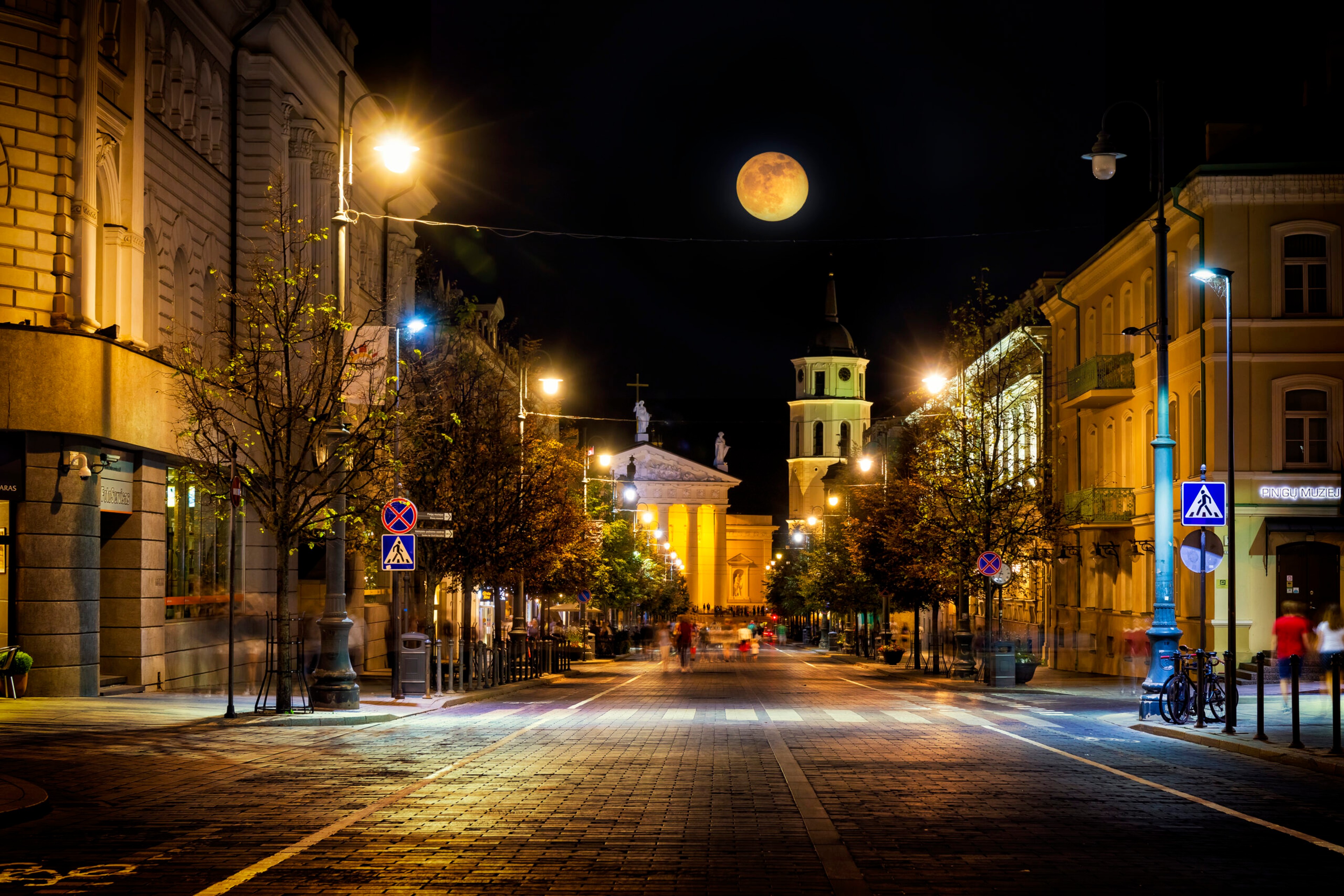 Gediminas Avenue and Cathedral square and belfry in the historical center of old town of Vilnius, Lithuania/Getty Images