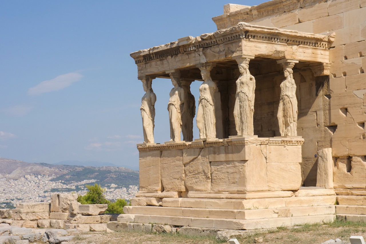 Statues of the ancient Caryatids in the Acropolis./Denis Elterman