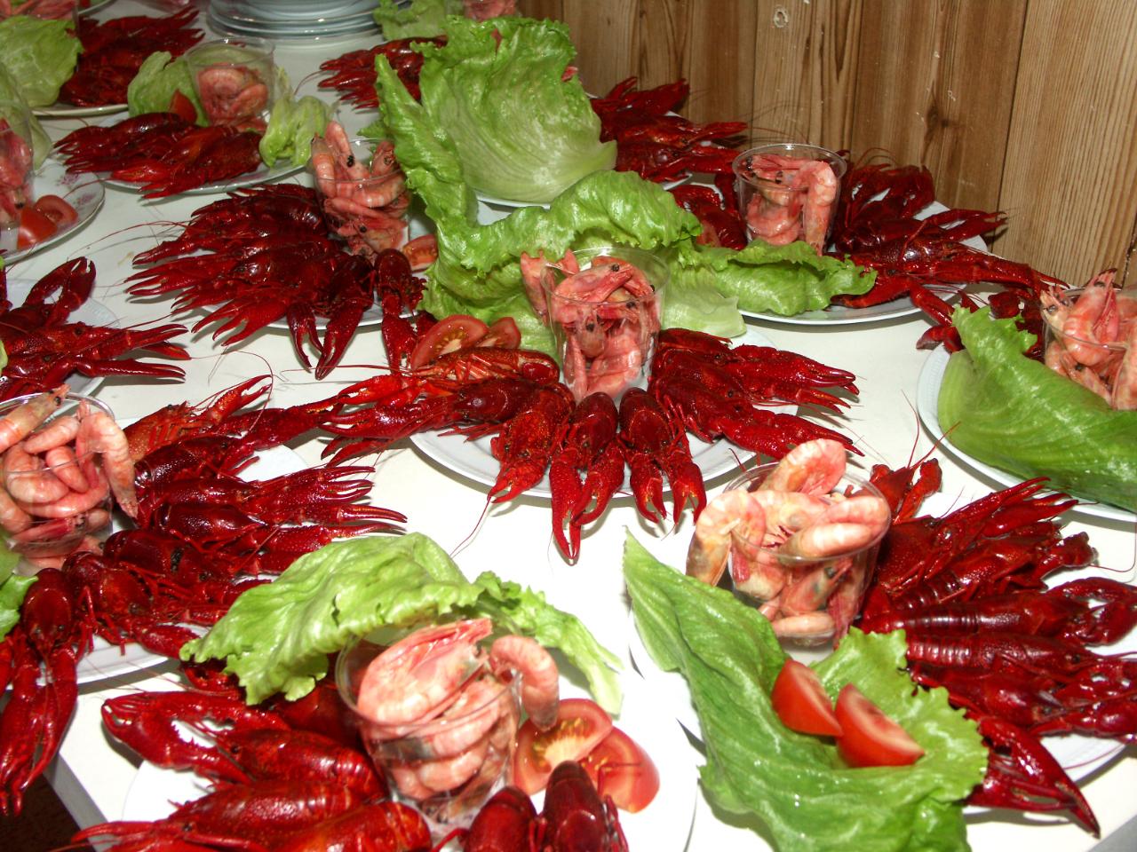 Shrimp is served, but it's the crawfish that's the life of the party, or kraftskiva, in Sweden./Wikimedia Commons photo by David Castor
