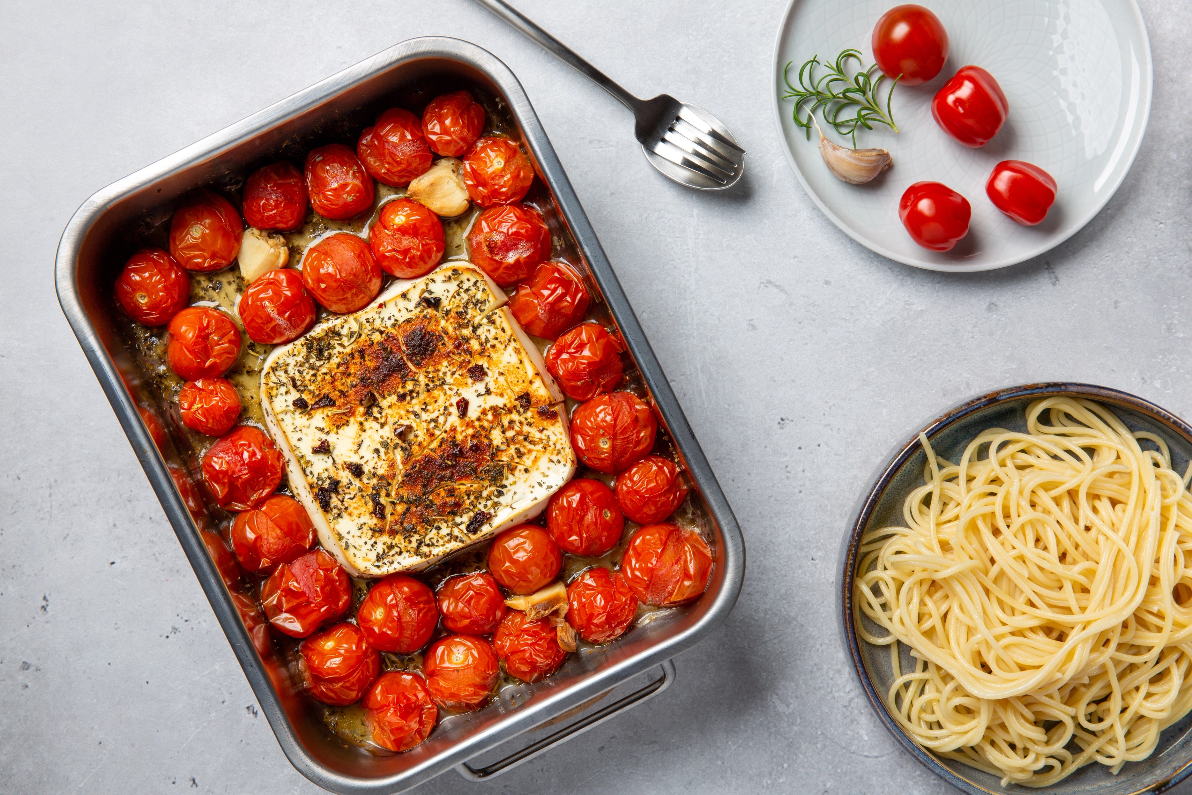 Baked feta pasta./Shutterstock
