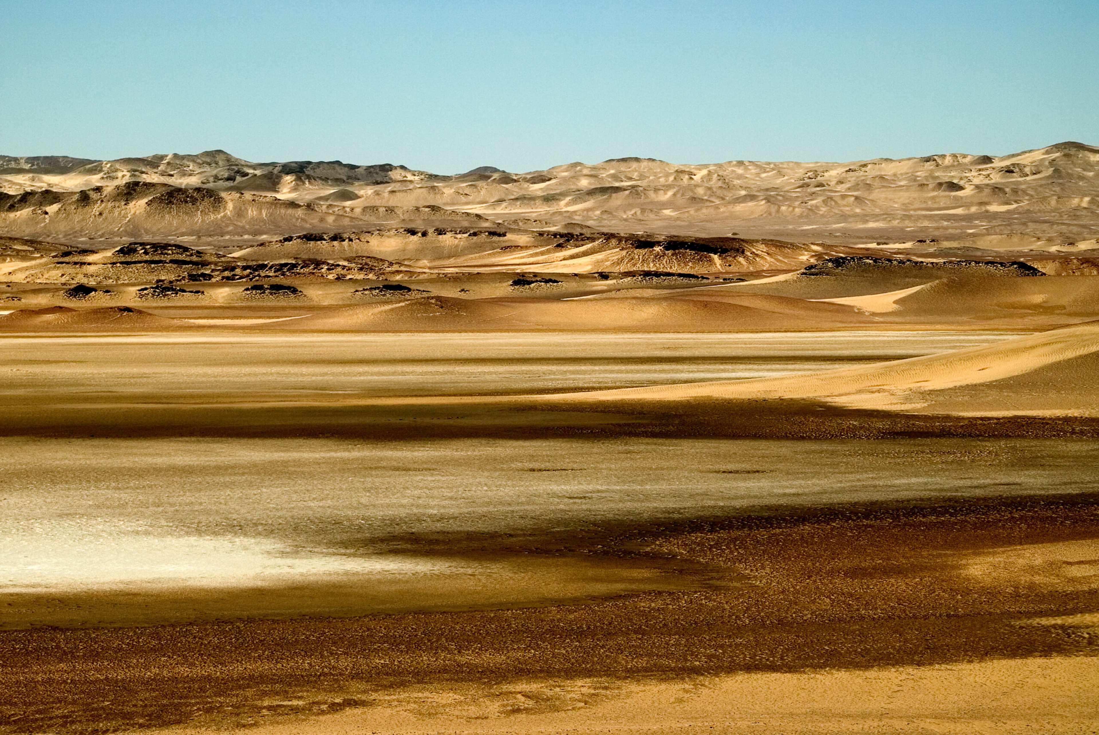 Landscape of the Skeleton Coast/Getty Images
