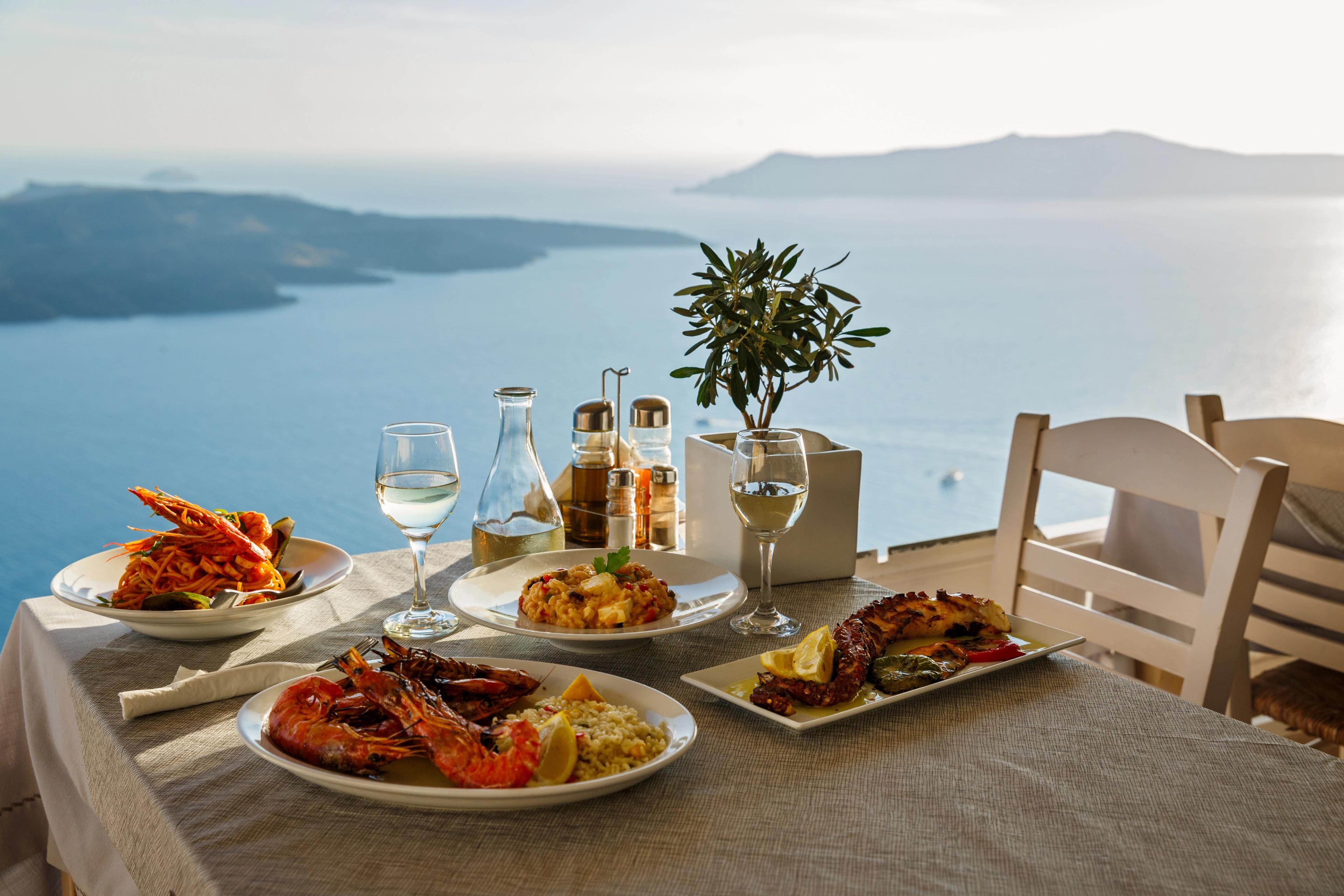 Meal with a view in Santorini./Shutterstock