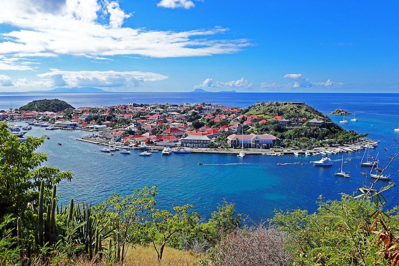 Gustavia, the chic capital of St. Barts, is brimming with boutiques and haute cuisine/Shutterstock