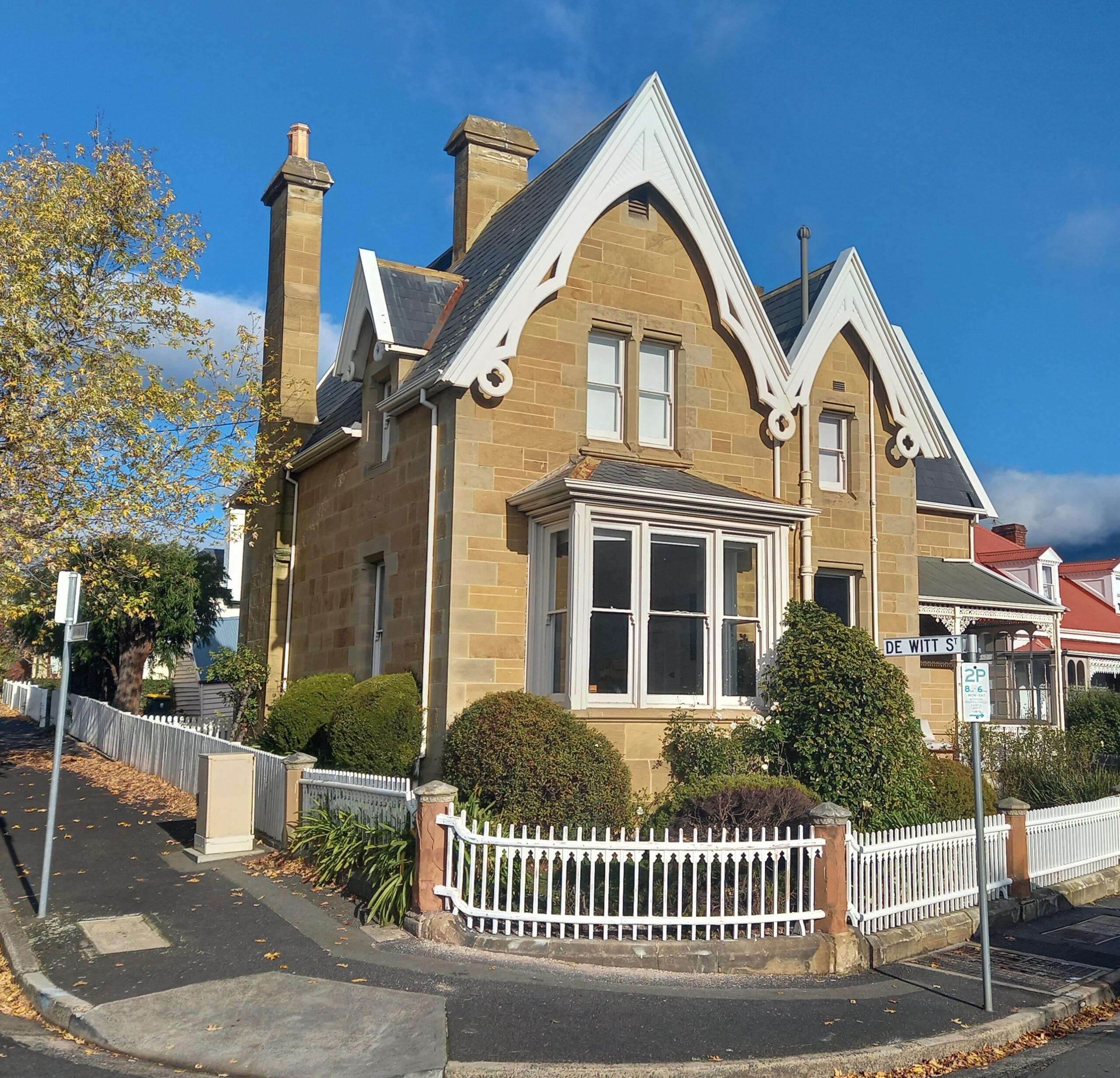 A house in Battery Park in Hobart exemplifies the neighborhood architecture./Wikimedia Commons photo by RosieWylie