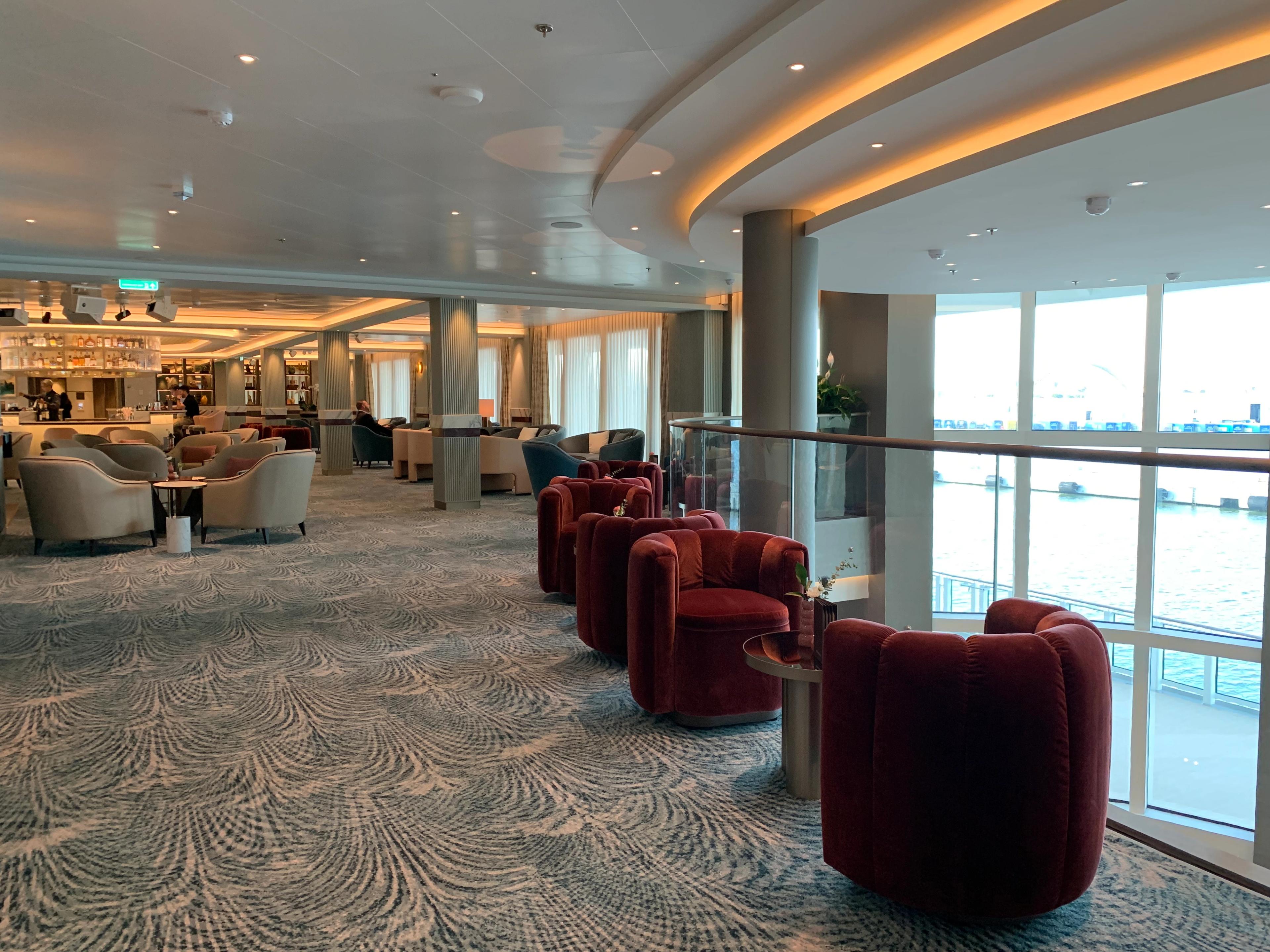 In Dolce Vita, a choice seating area with a ringside view./Photo by Teijo Niemela for Silversea