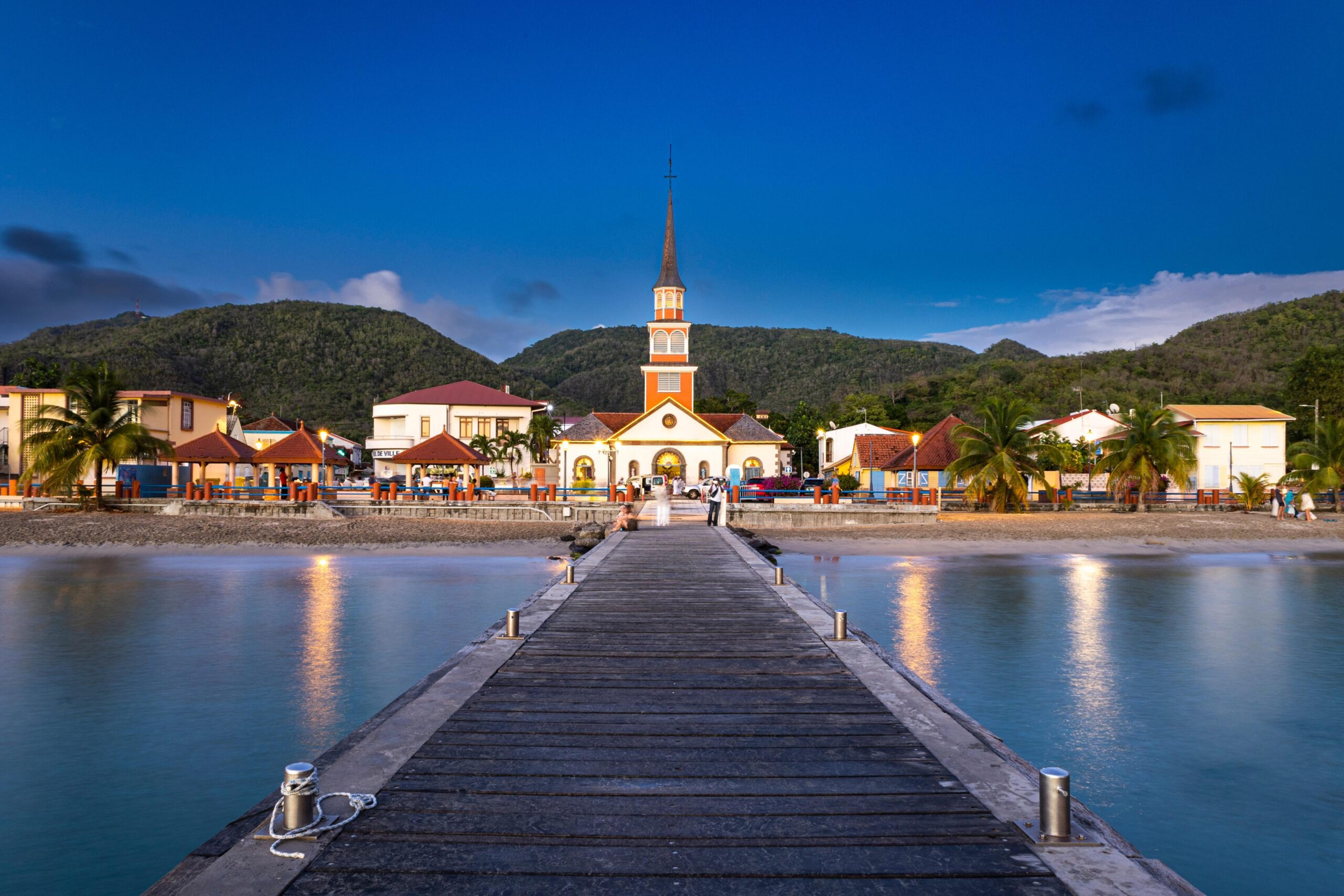 Anse D'arlet church on the French-influenced island of Martinique./Shutterstock