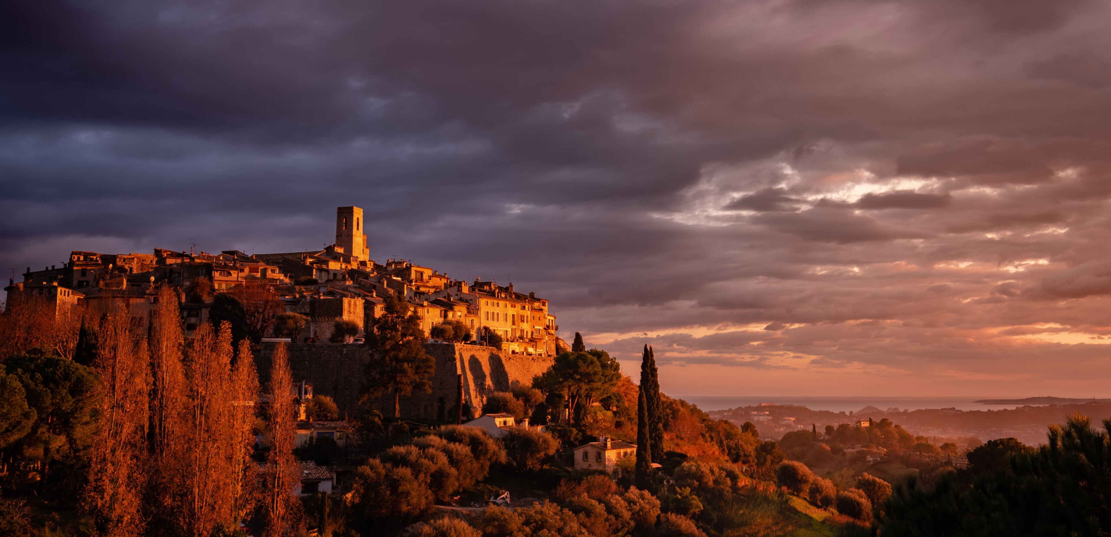 Dusk settles over Saint-Paul de Vence, a painting come to life/Getty Images