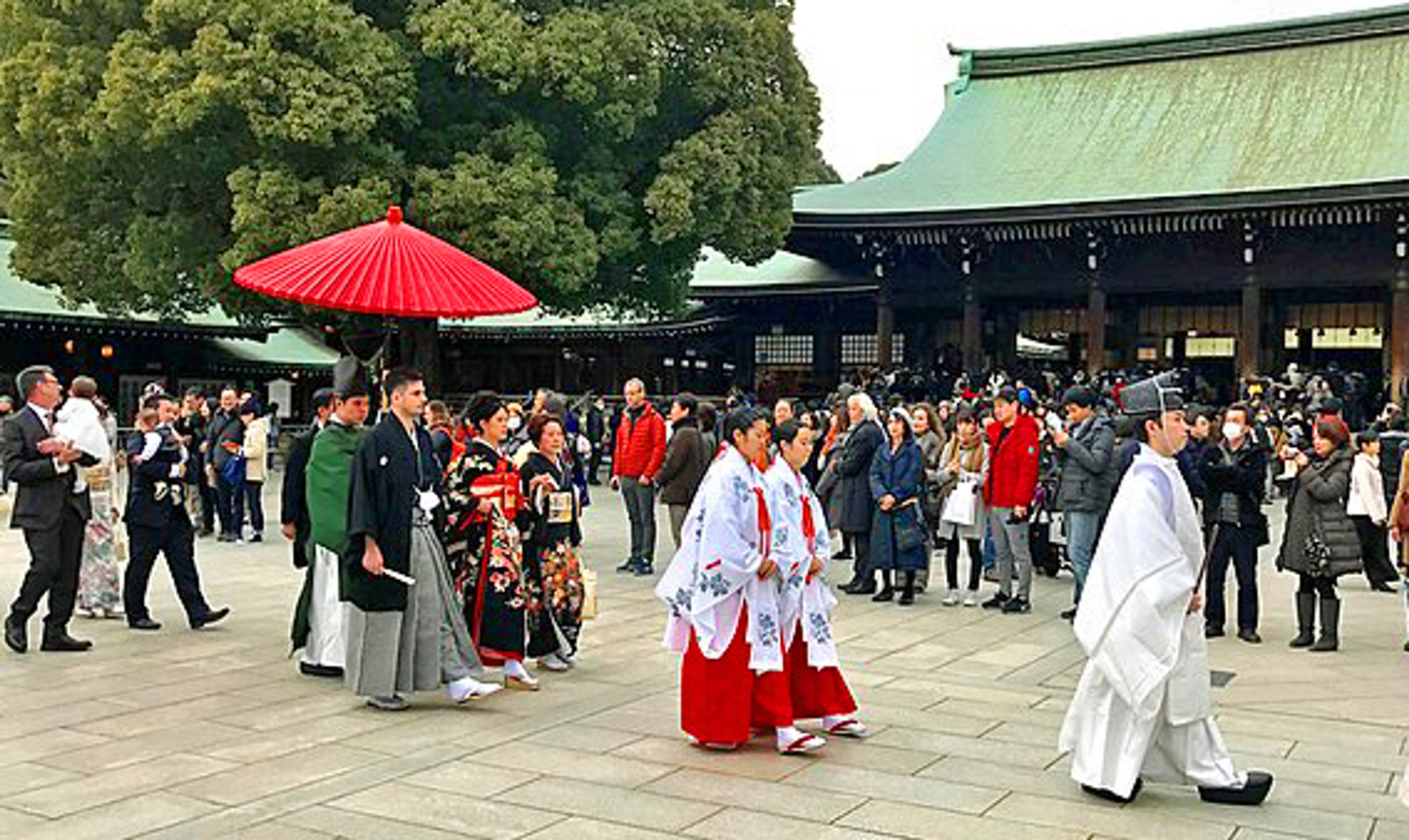A wedding procession at Meiji Jingu in Tokyo./Wikimedia Commons