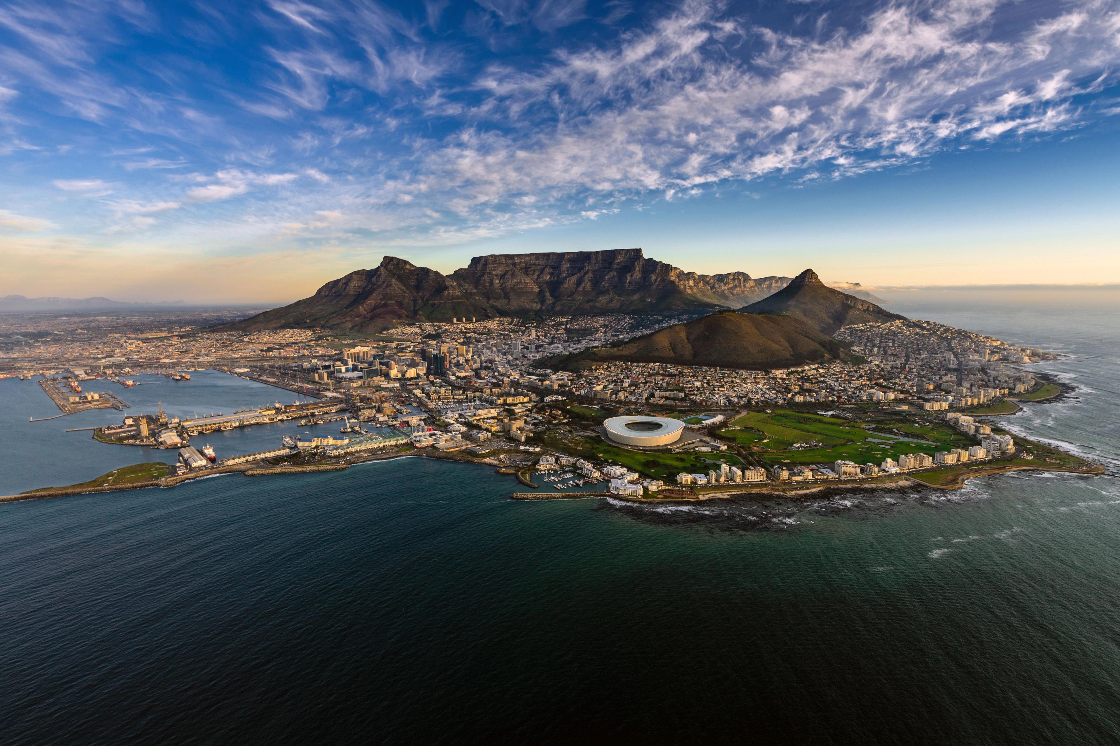 Cape Town and the Table Mountain
