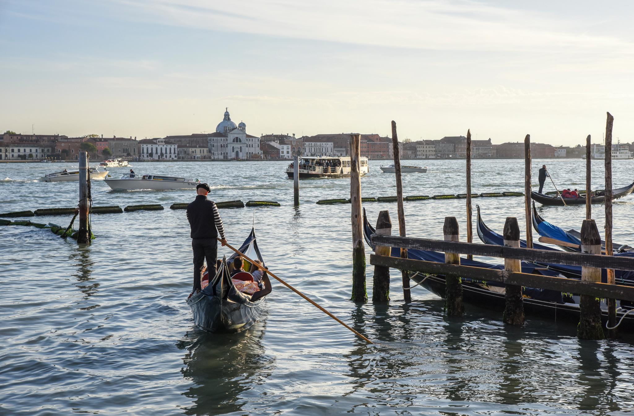The art of the gondola in Venice./ Ronan O'Connell for Silversea