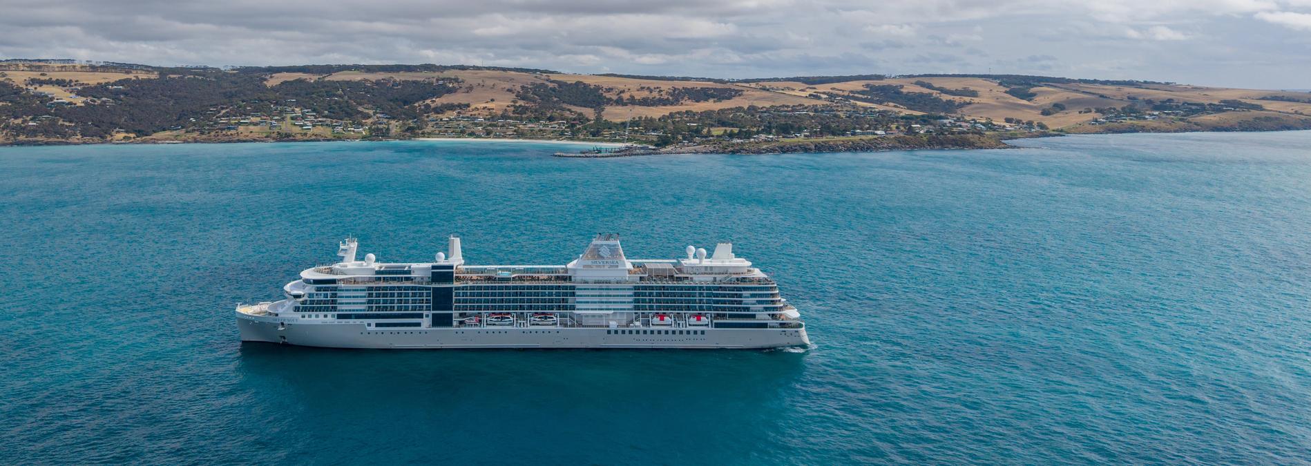 Silversea Silver Nova auf See