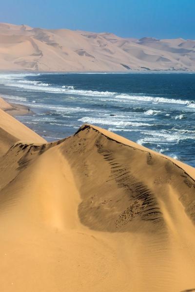 Dune rides and flightseeing