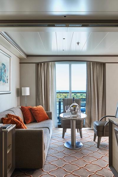 Silver Shadow Silver Suite