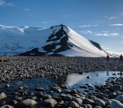 Cruise King George Island Puerto Williams