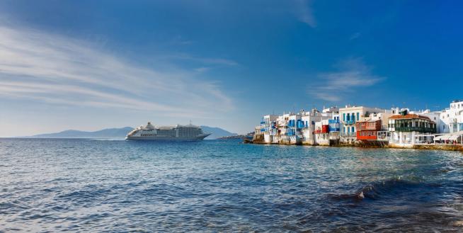 Leader In Luxury Cruising