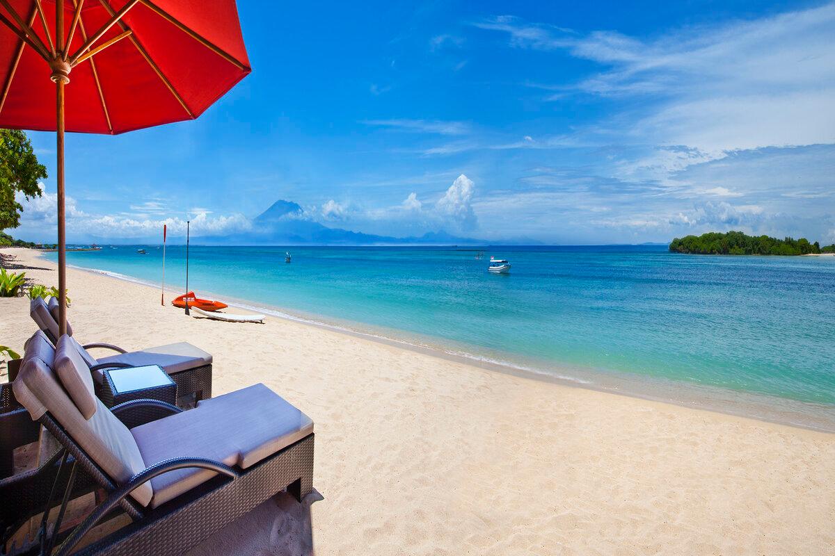 Beach Resort Escape